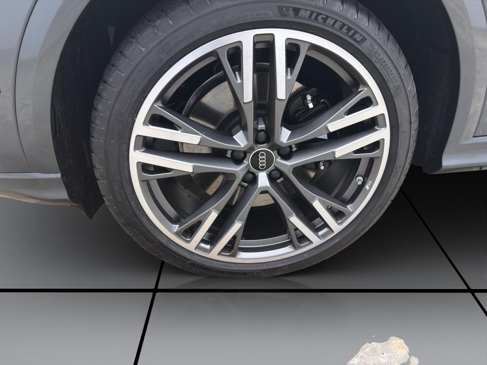 Bild 7: Audi SQ5 SUV TFSI 270 kW S tronic LM21 AHK HuD B&O