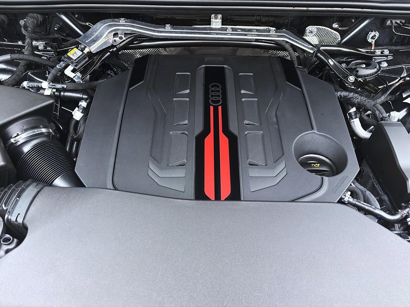 Bild 16: Audi SQ5 SUV TFSI 270 kW S tronic LM21 AHK HuD B&O