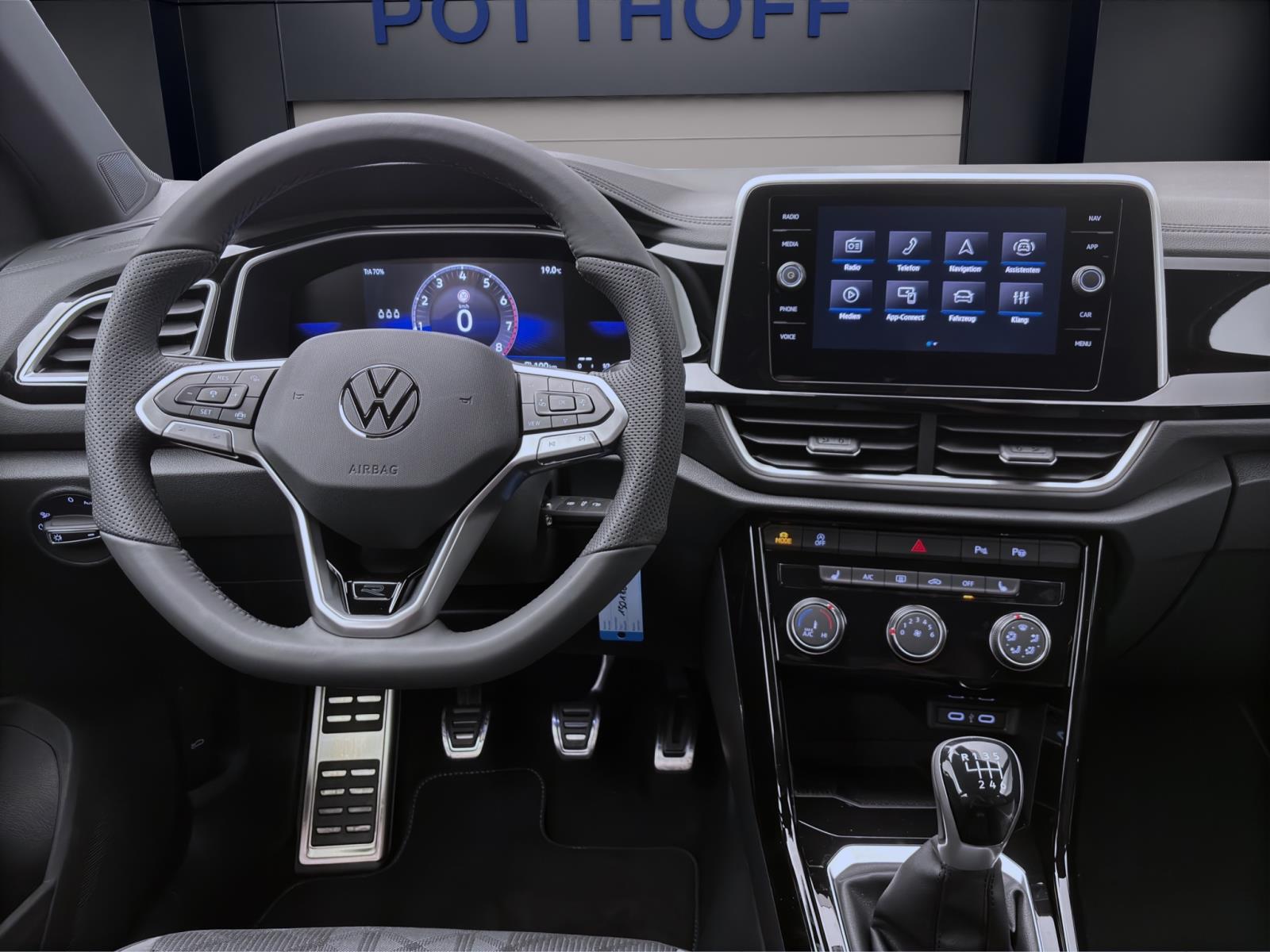 Volkswagen T-Roc 1.0 TSI R-LINE KAMERA PDC SITZHZG ACC