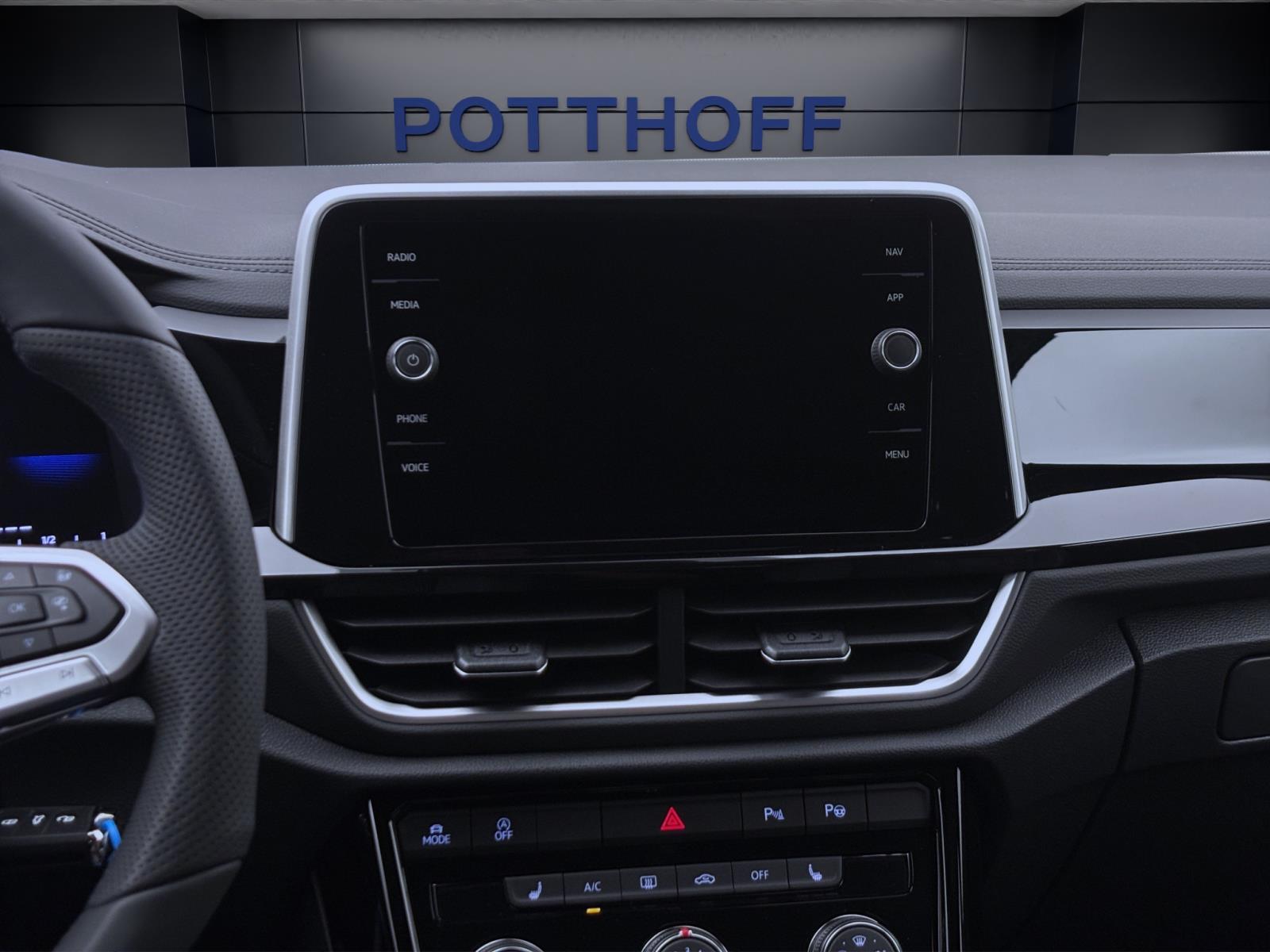 Volkswagen T-Roc 1.0 TSI R-LINE KAMERA PDC SITZHZG ACC