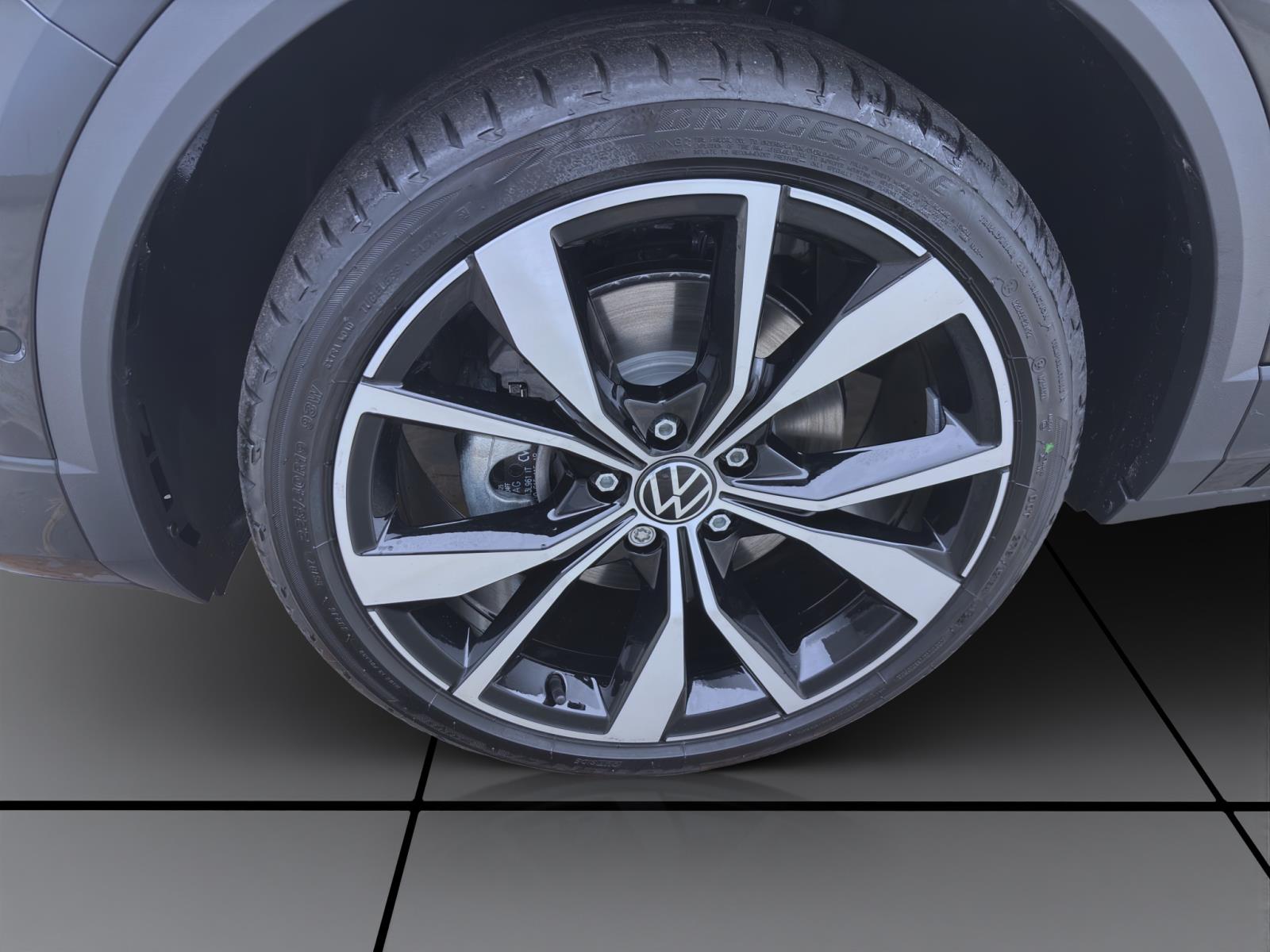 Volkswagen T-Roc 1.0 TSI R-LINE KAMERA PDC SITZHZG ACC