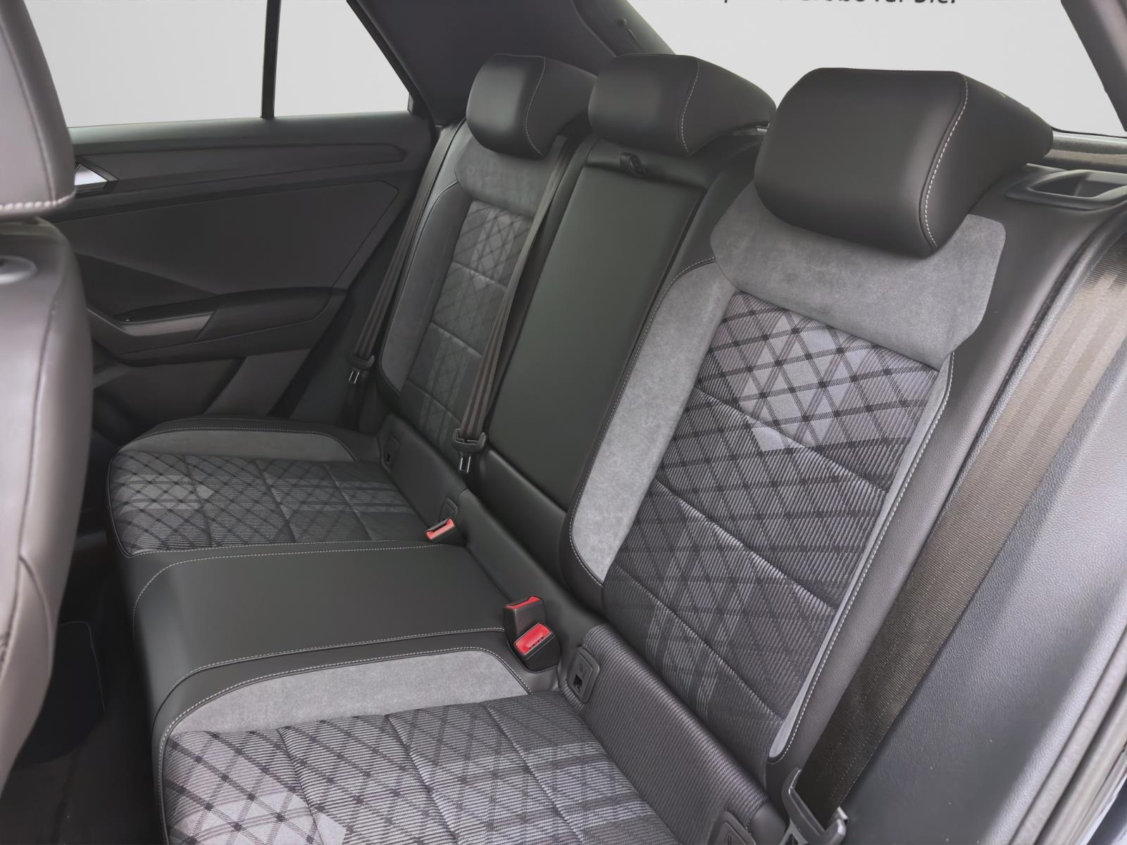 Volkswagen T-Roc 1.0 TSI R-LINE PDC LED KAMERA SITZHZG
