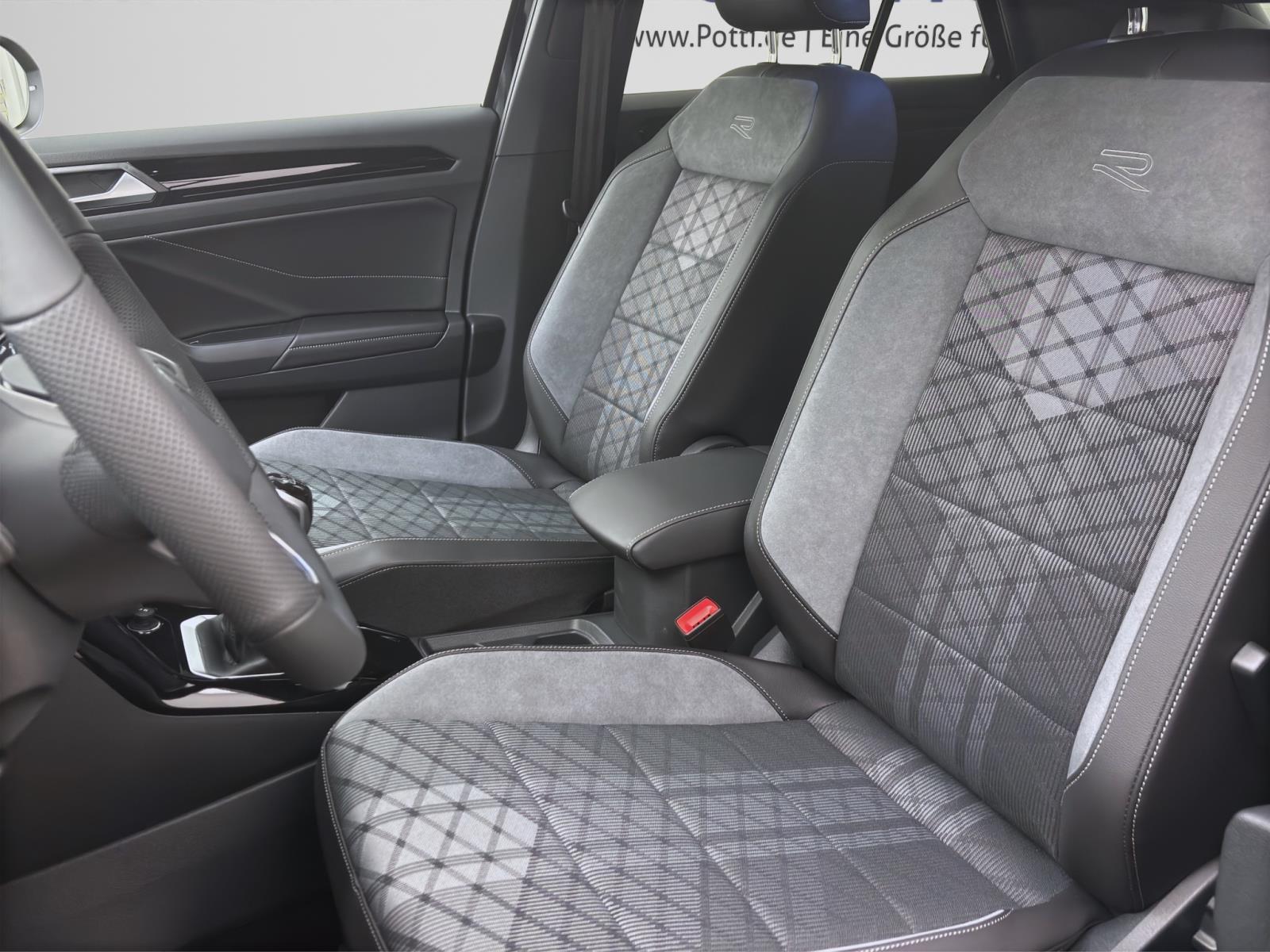Volkswagen T-Roc 1.0 TSI R-LINE PDC LED KAMERA SITZHZG
