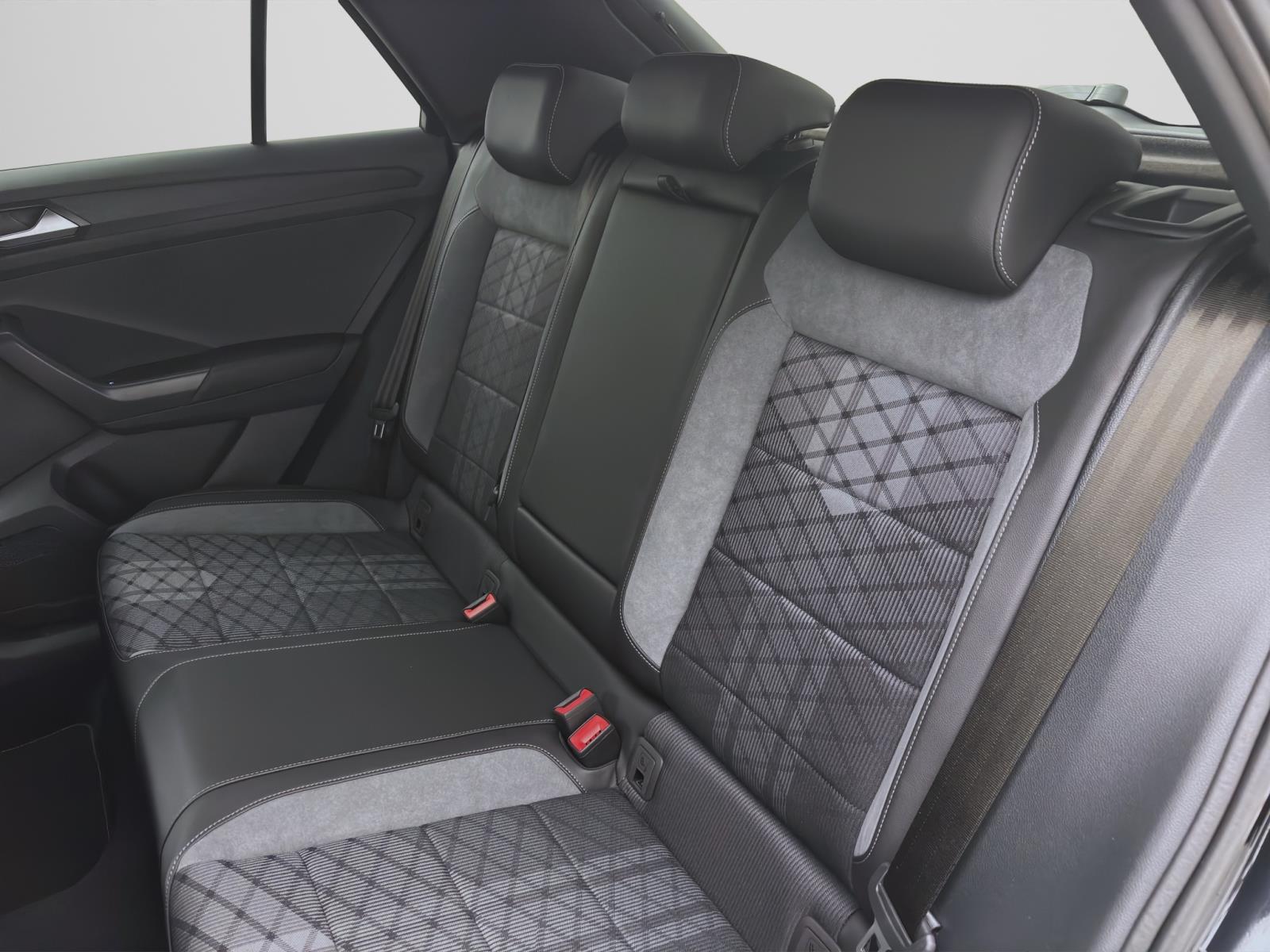 Volkswagen T-Roc 1.0 TSI R-LINE KAMERA PDC SITZHZG ACC
