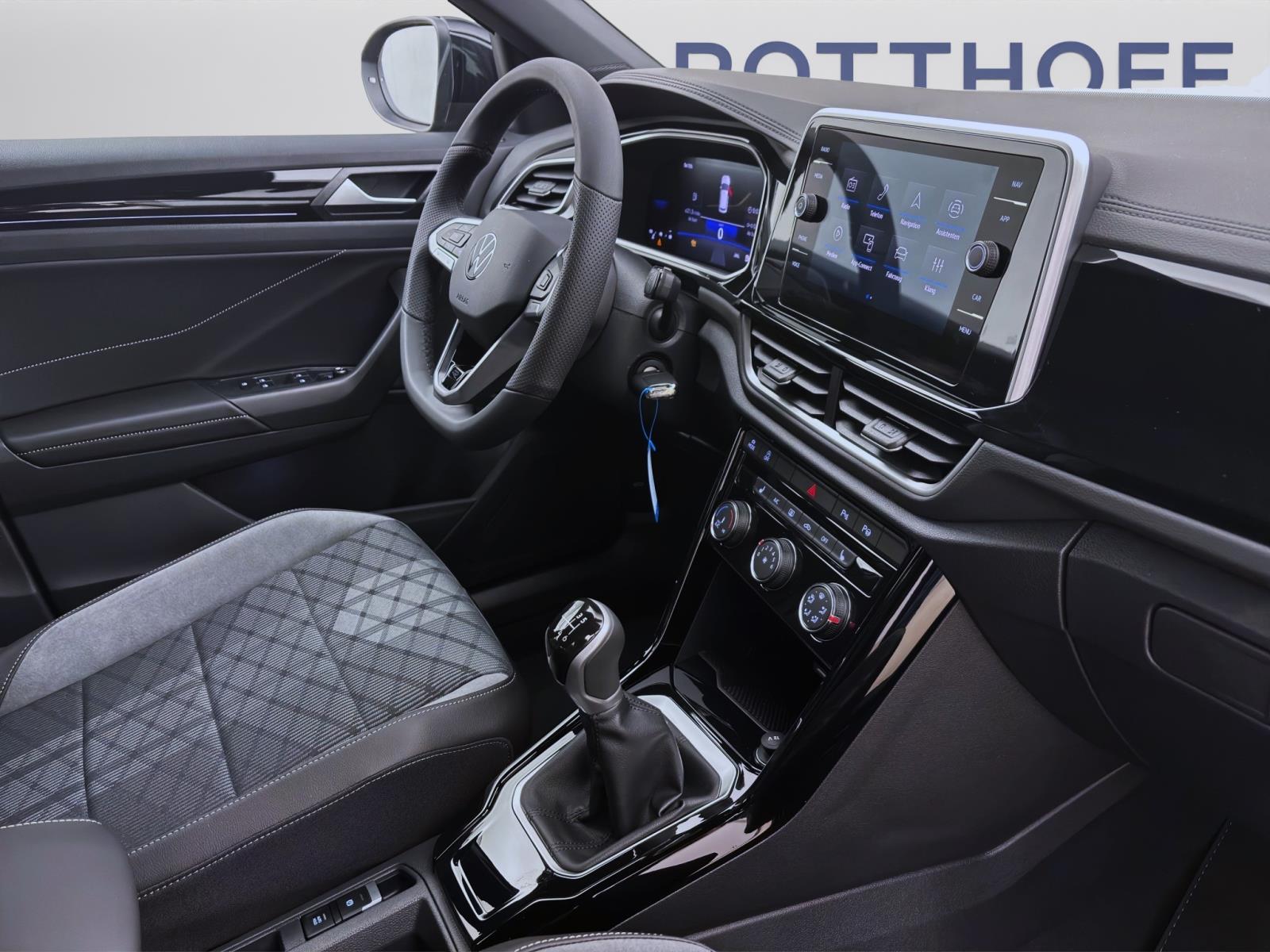 Volkswagen T-Roc 1.0 TSI R-LINE KAMERA PDC SITZHZG ACC