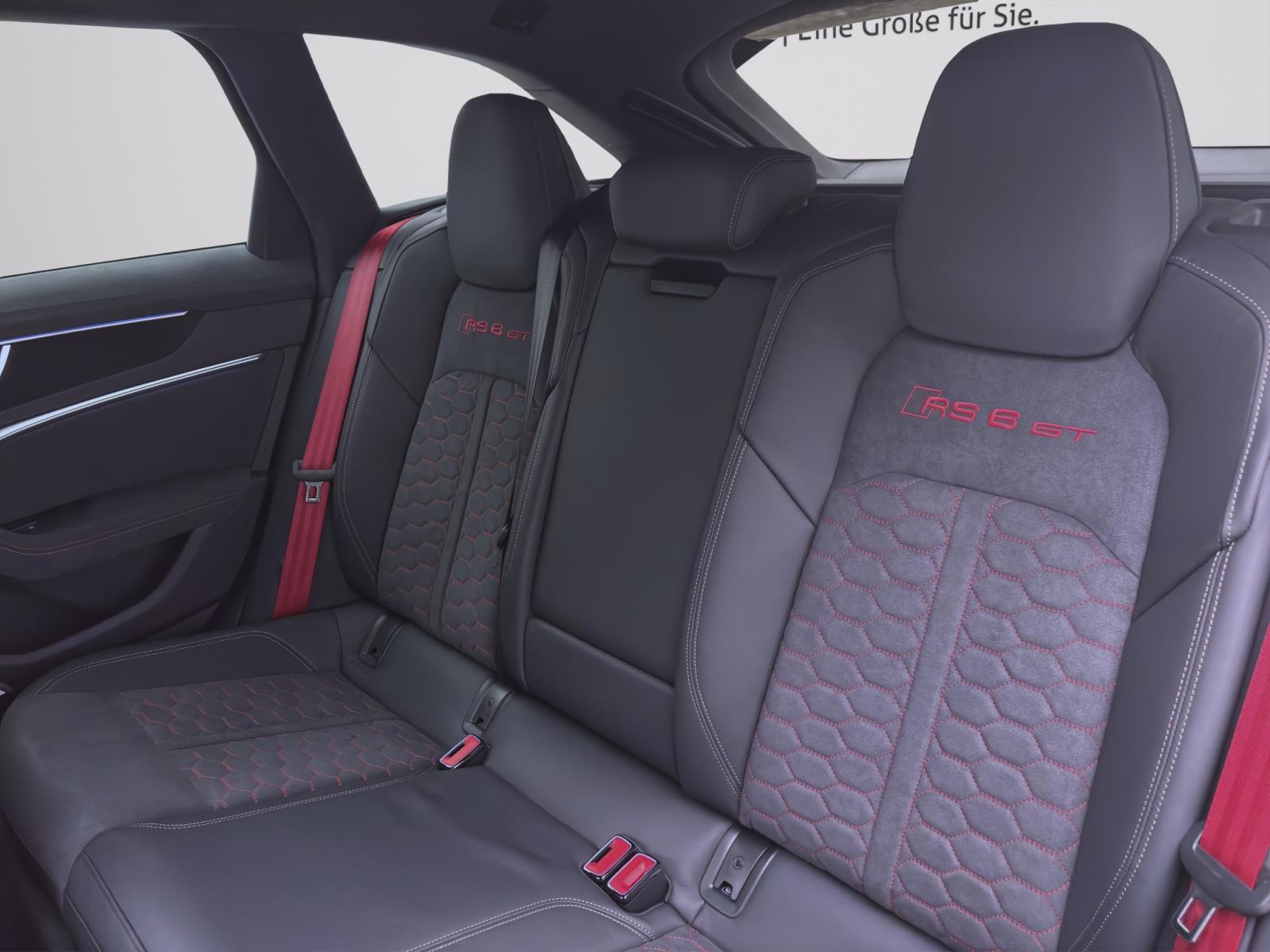 Audi RS6 Avant GT performance 463(630) kW(PS) tiptronic