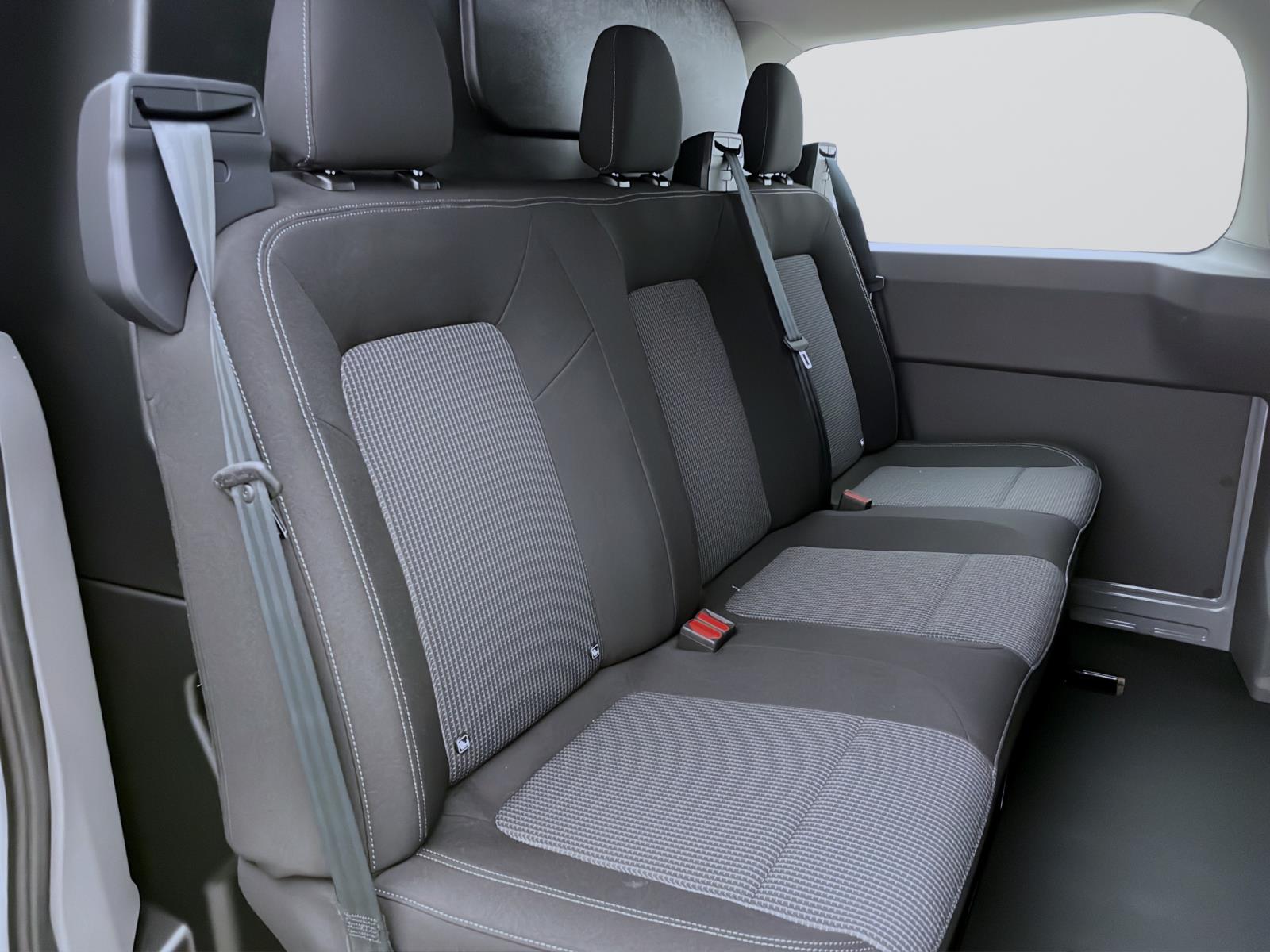 Bild 13: Volkswagen T7 Transporter Kastenwagen Plus 2,0 TDI Sofort Verfügbar