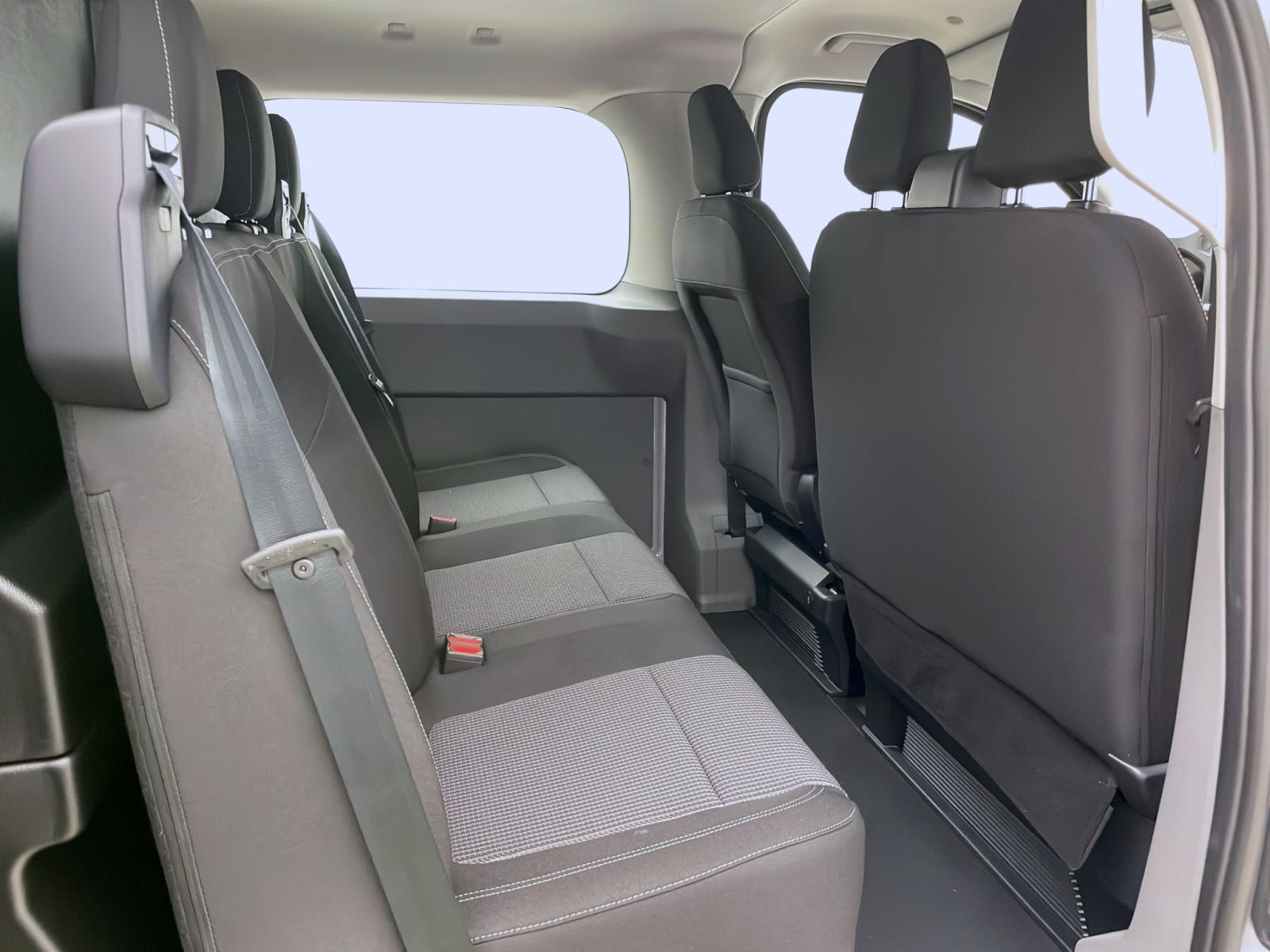 Bild 16: Volkswagen T7 Transporter Kastenwagen Plus 2,0 TDI Sofort Verfügbar