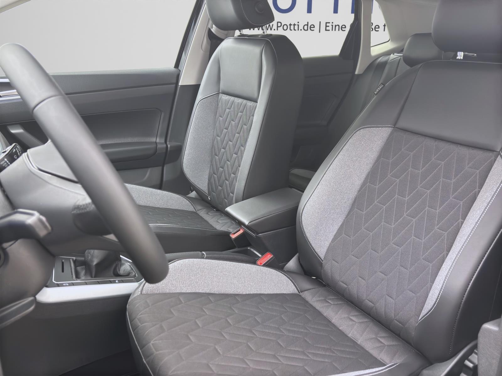 Volkswagen Polo 1.0 GOAL PDC MATRIX NAVI LM15