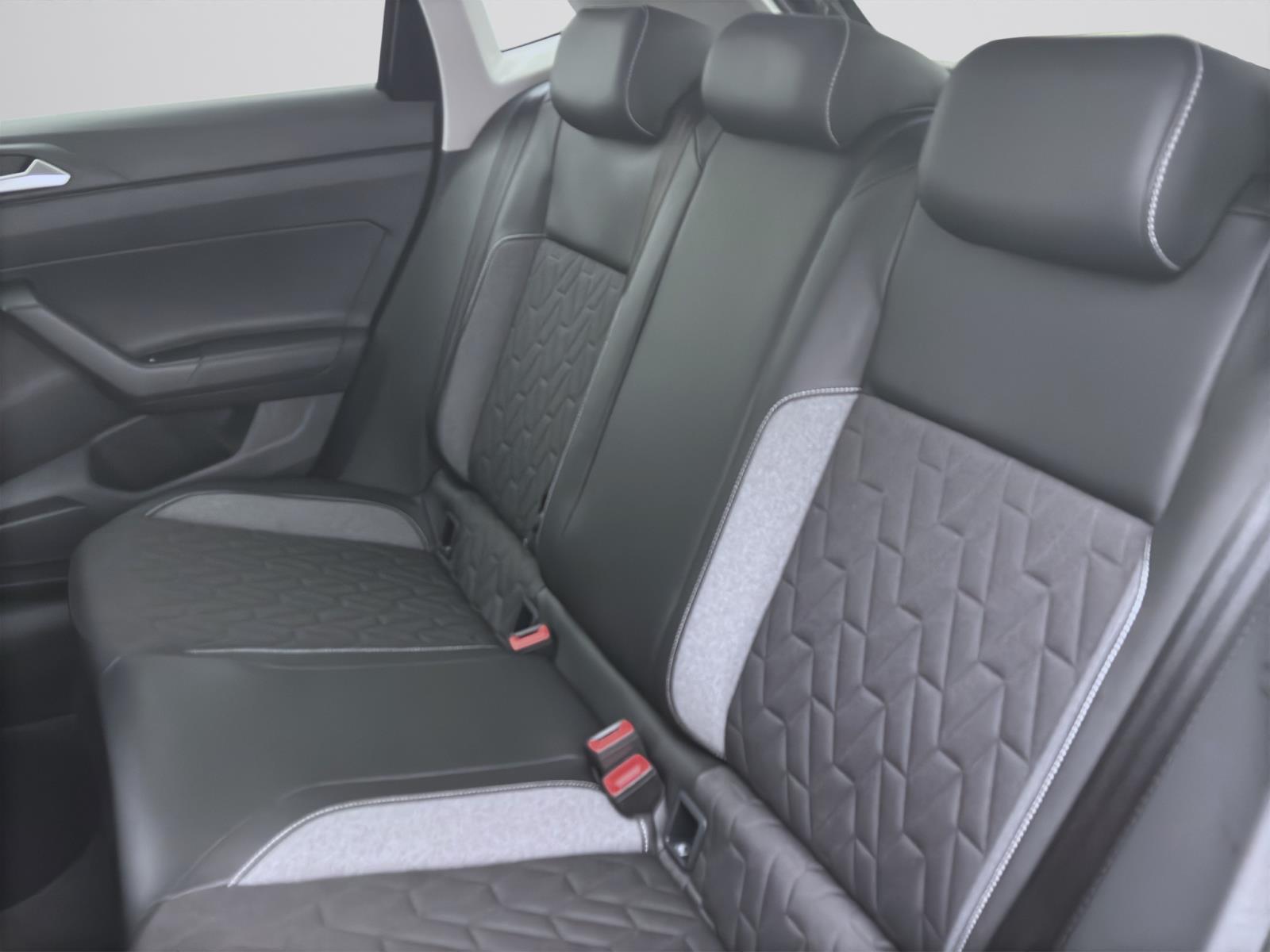 Volkswagen Polo 1.0 GOAL PDC MATRIX NAVI LM15