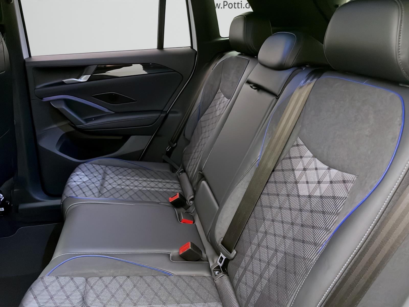 Bild 13: Volkswagen Tiguan R-Line 2.0 TSI DSG 4Motion