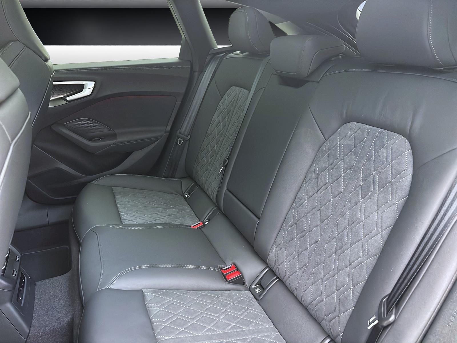 Audi A5 Avant edition one e-hybrid quattro 220 kW S tronic