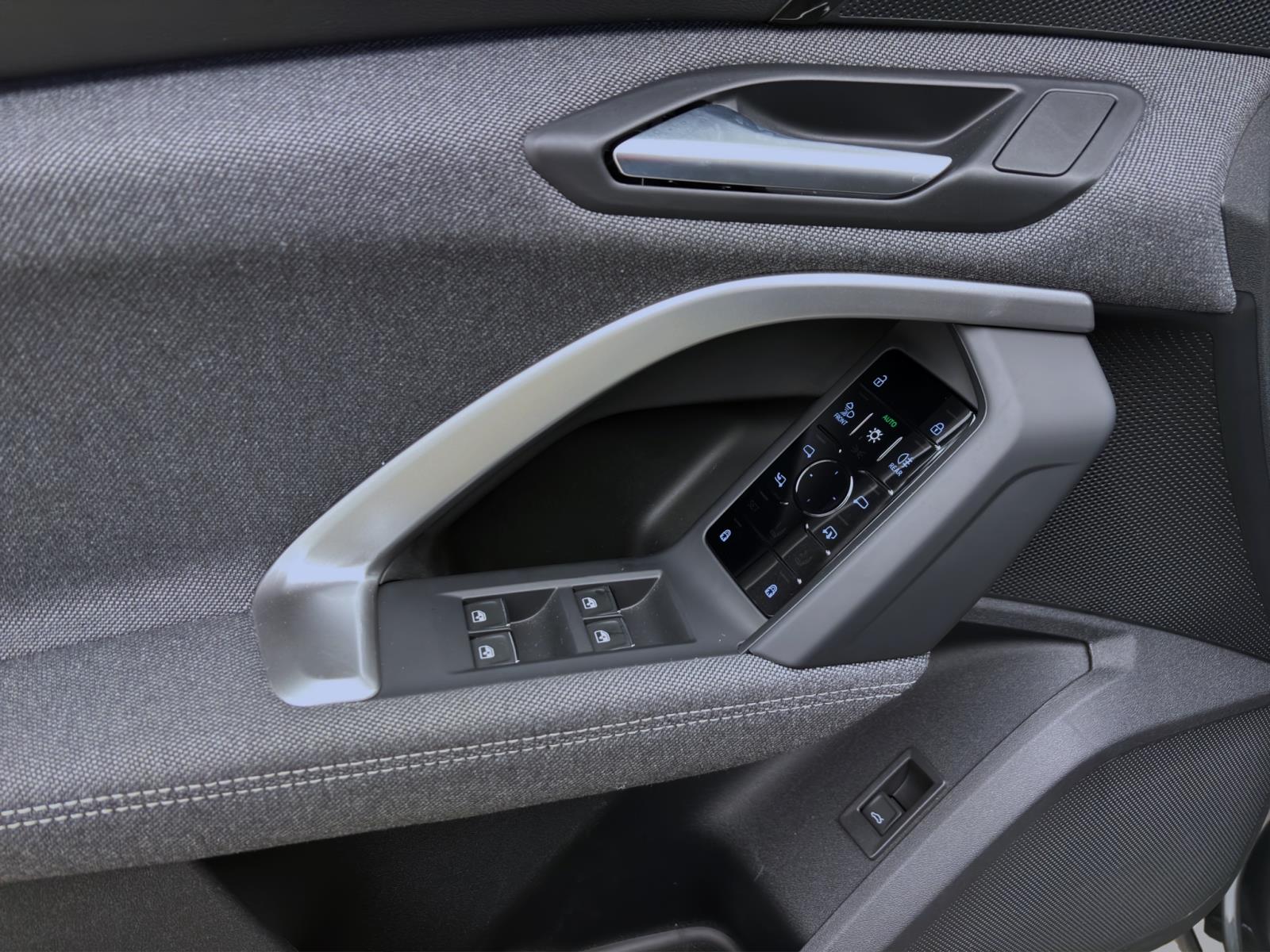 Bild 9: Audi Q5 Sportback TDI quattro 150 kW S tronic