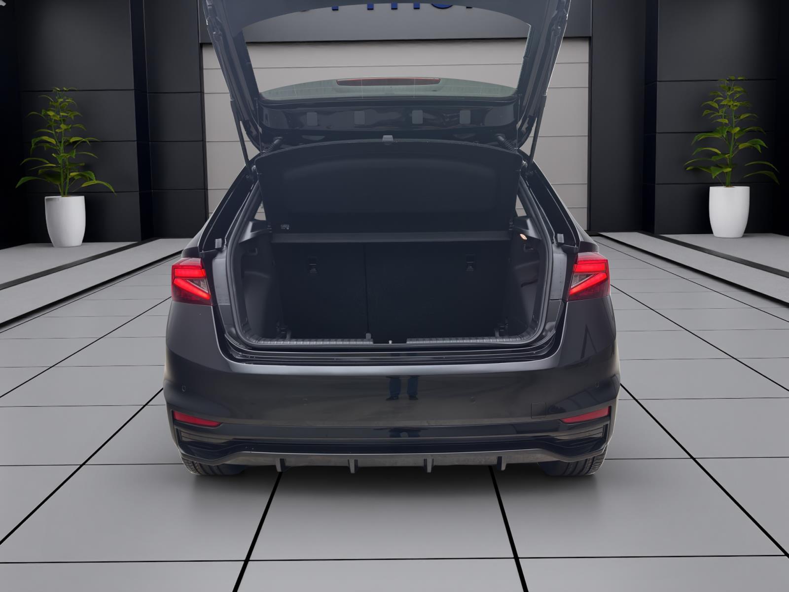 Bild 3: Skoda Fabia MONTE CARLO DSG 18 pACC NAV KAM PARKEN+ WINTER+