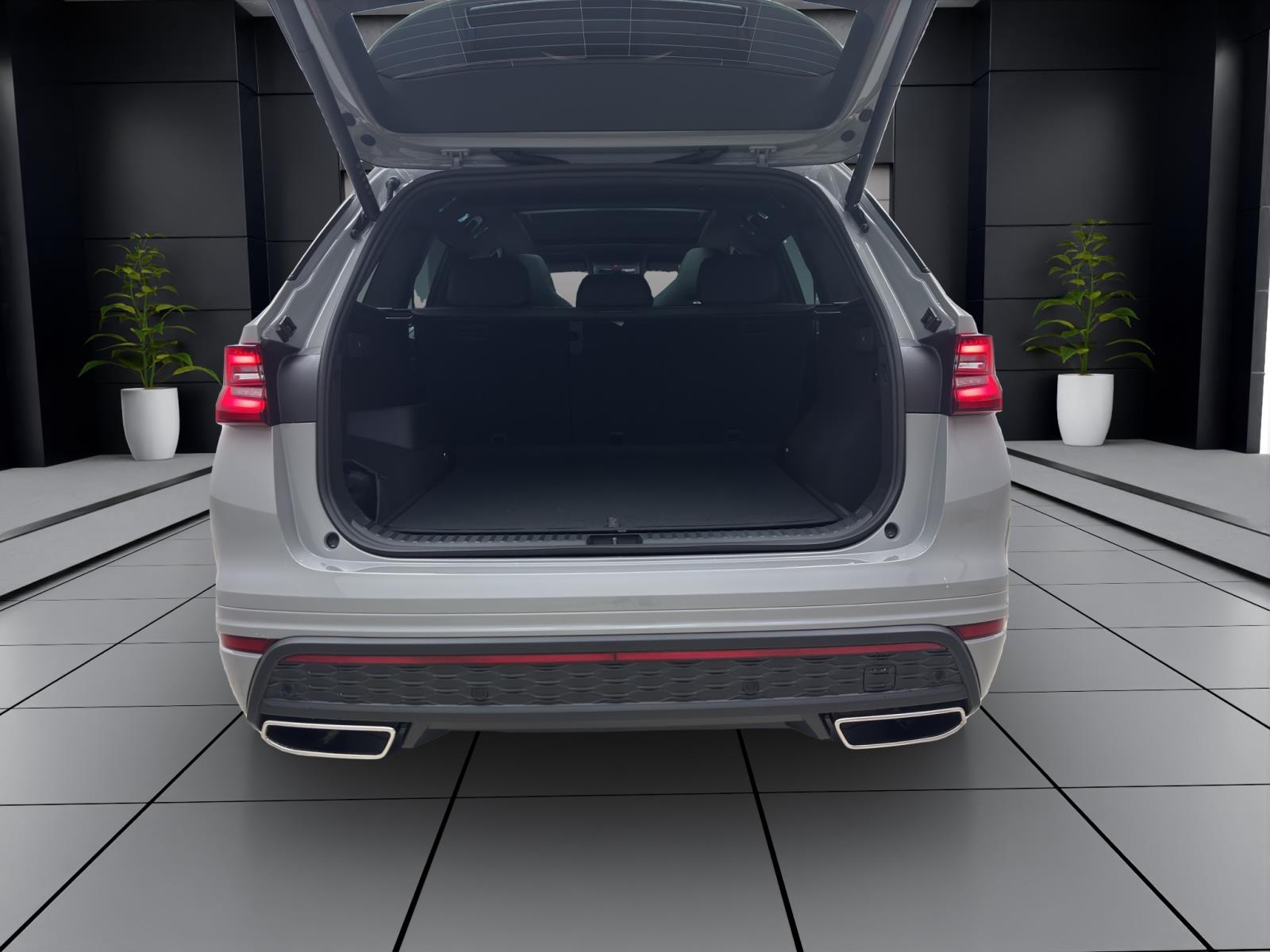 Bild 3: Skoda Kodiaq RS 4X4 STANDH PANO ASSISTENZ+ INFO+ 360° HEAD-UP