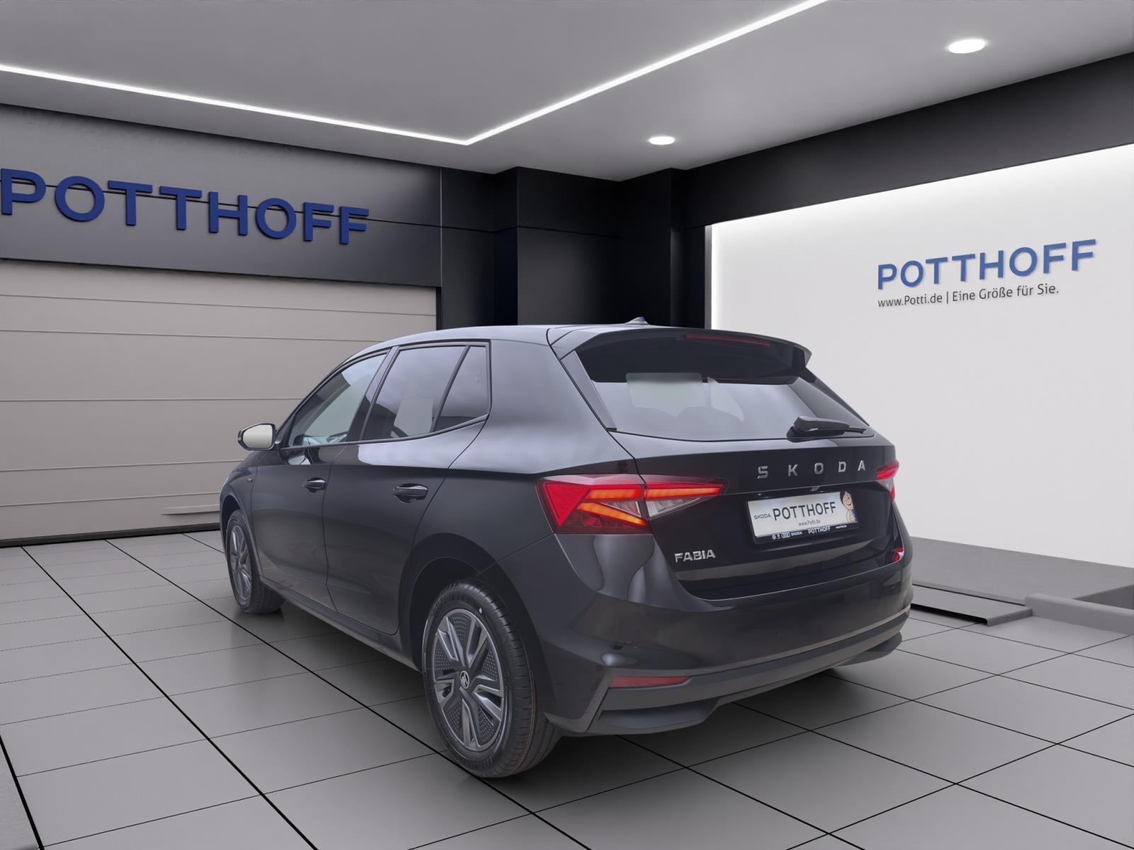 Bild 1: Skoda Fabia TOUR NAV KAM LED SMARTL. WINTER+ 16ALU