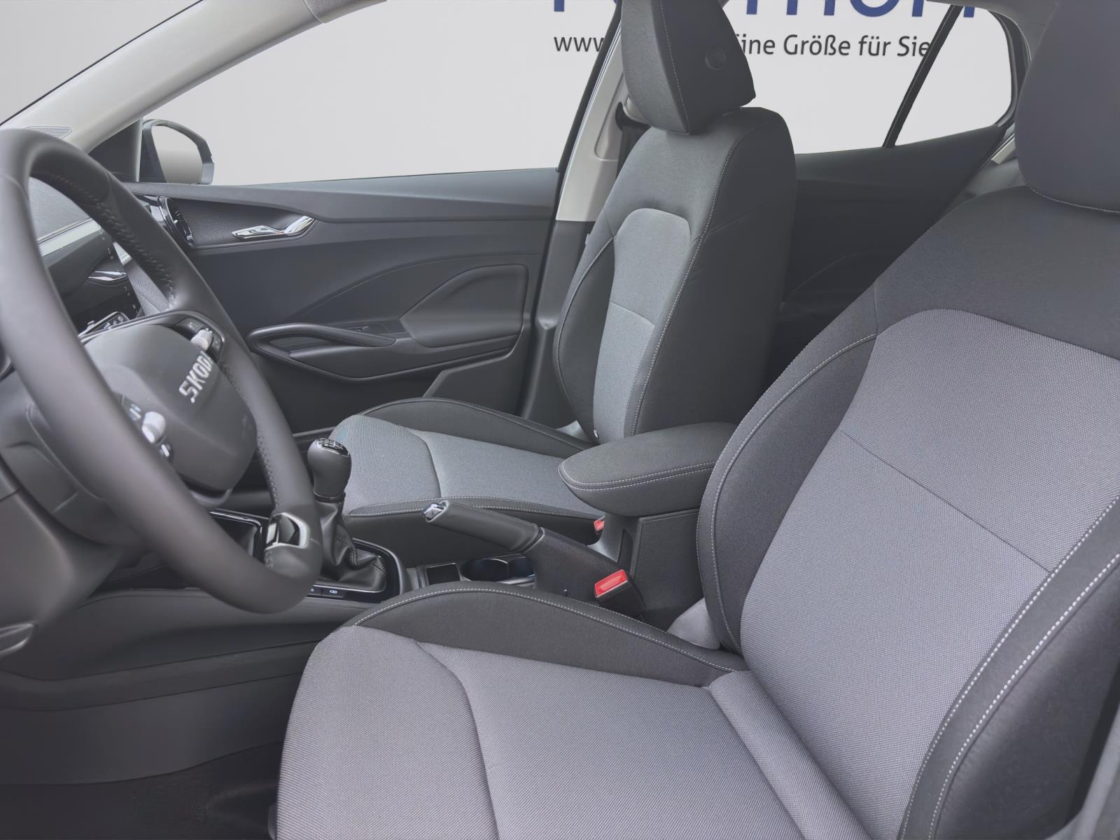 Bild 8: Skoda Fabia TOUR NAV KAM LED SMARTL. WINTER+ 16ALU