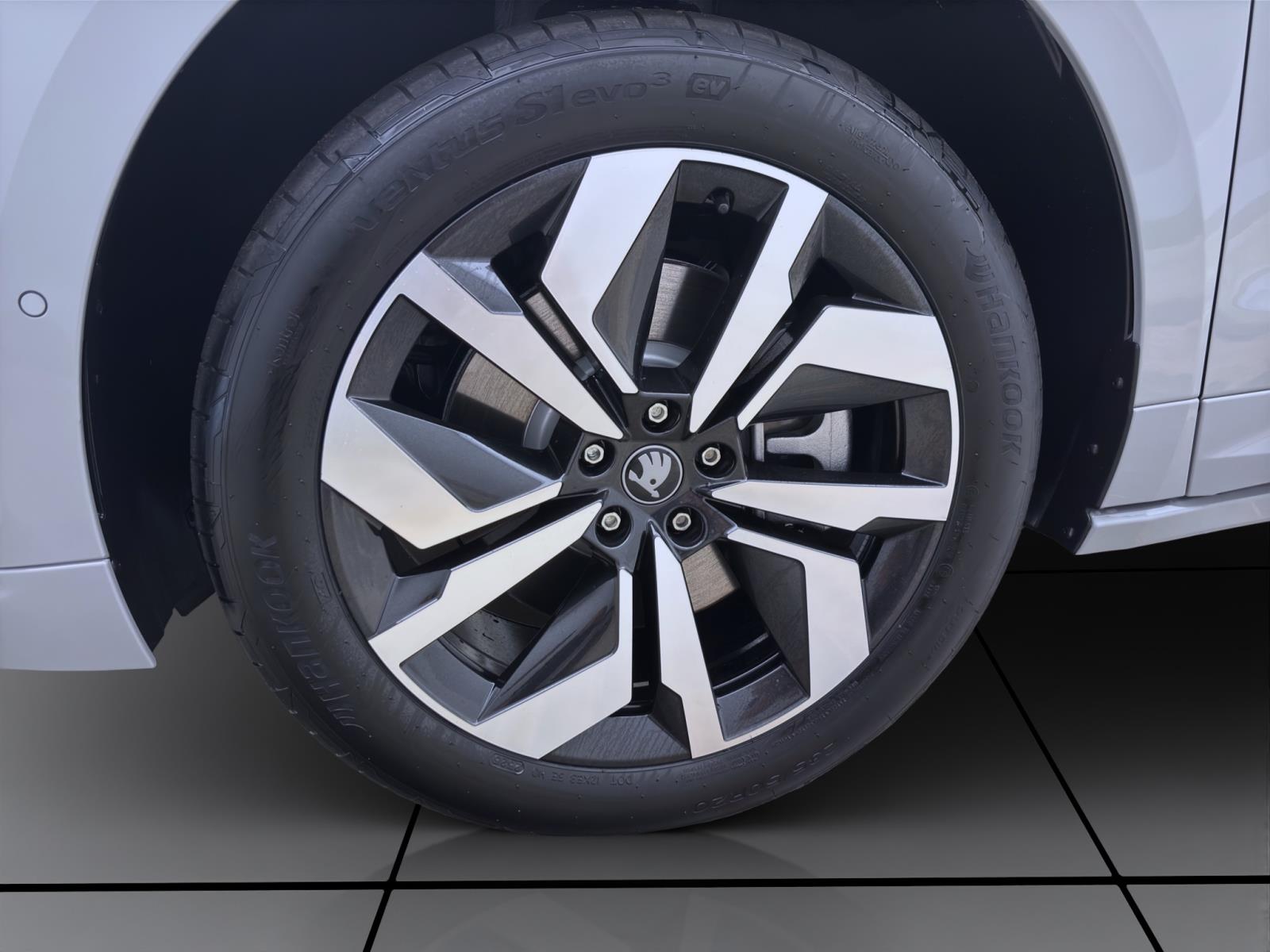 Bild 7: Skoda ENYAQ iV COUPE 85 SPORTLINE MAXX AHK PANO 360° HEAD-UP CANTON