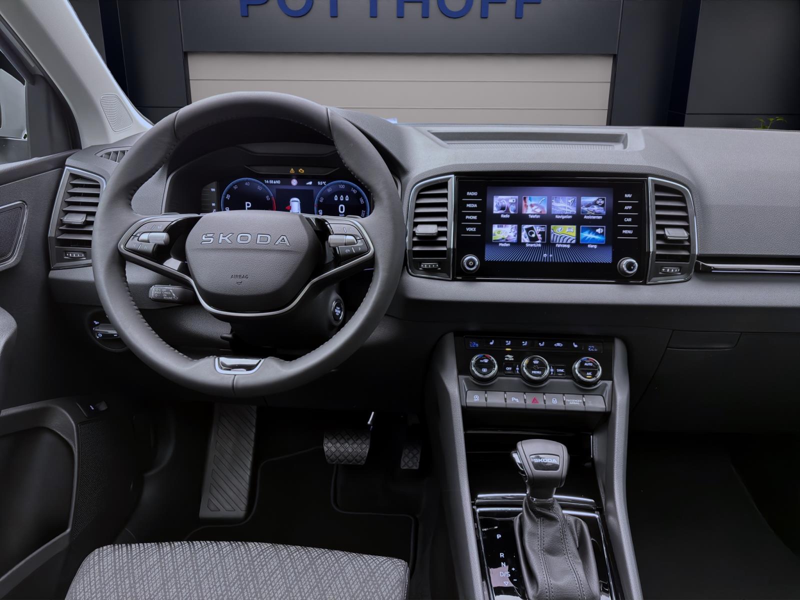 Bild 11: Skoda Karoq TOUR DSG AHK PANO NAV ASSISTENZ+ WINTER+