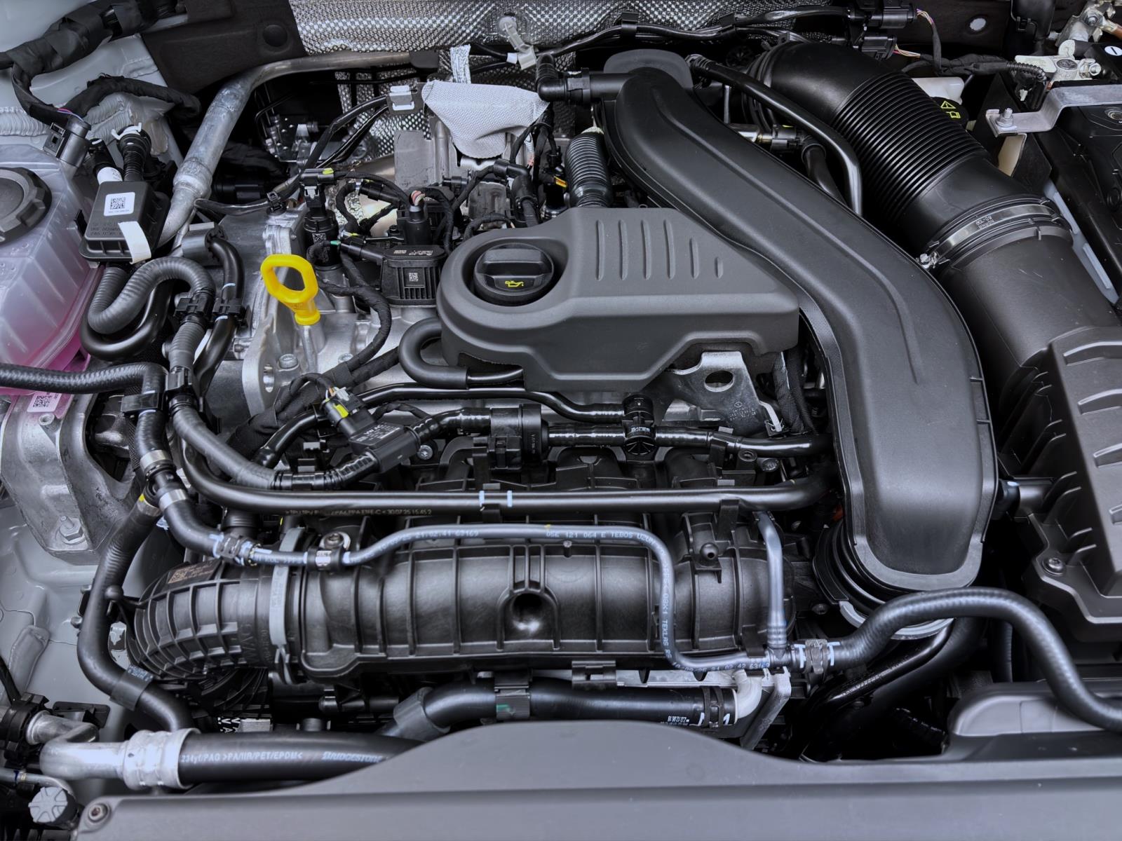 Bild 16: Skoda Karoq TOUR DSG AHK PANO NAV ASSISTENZ+ WINTER+