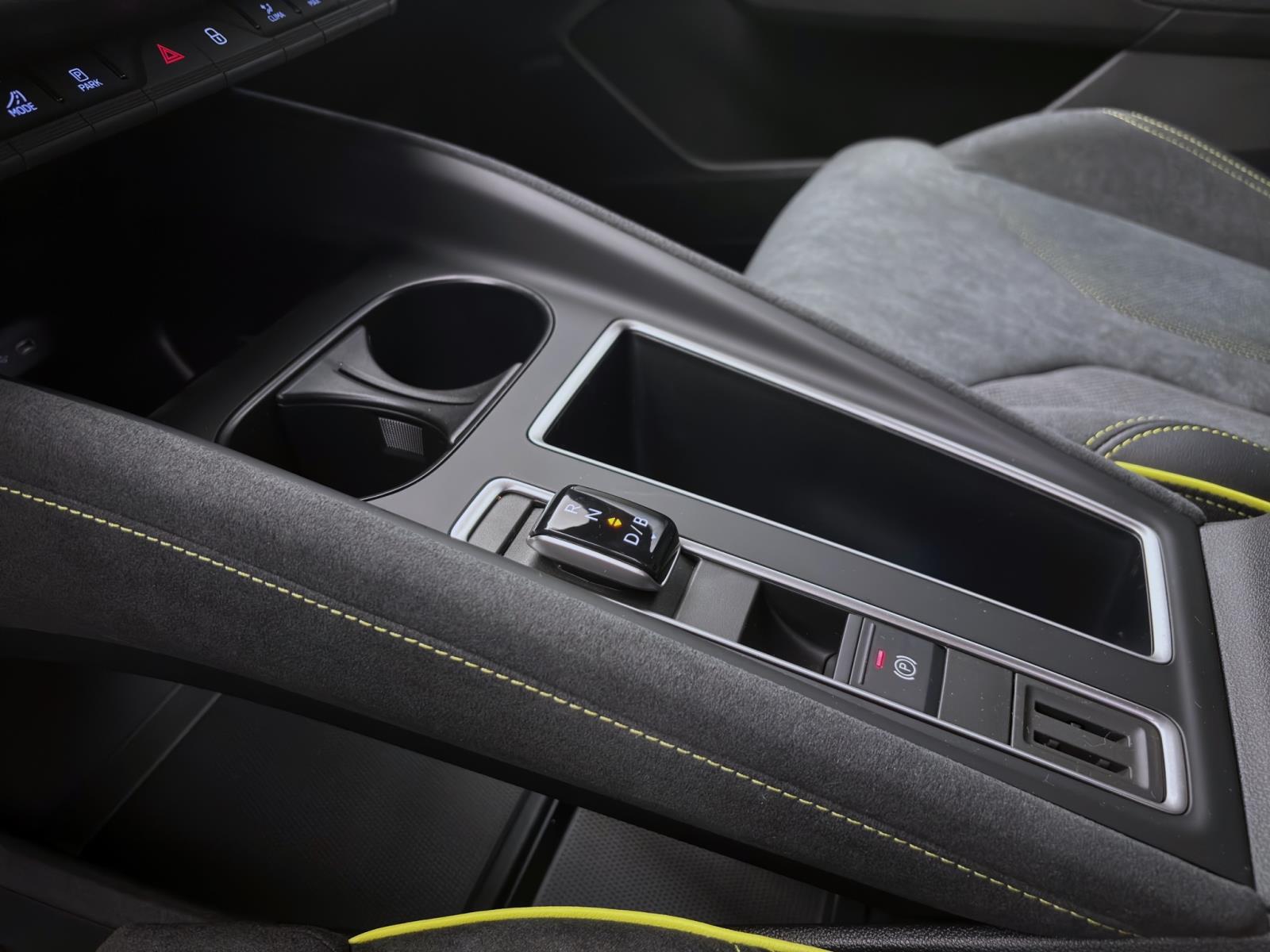 Bild 13: Skoda Elroq RS 4X4 MAXX AHK WÄRMEP 360° 20 HEAD-UP