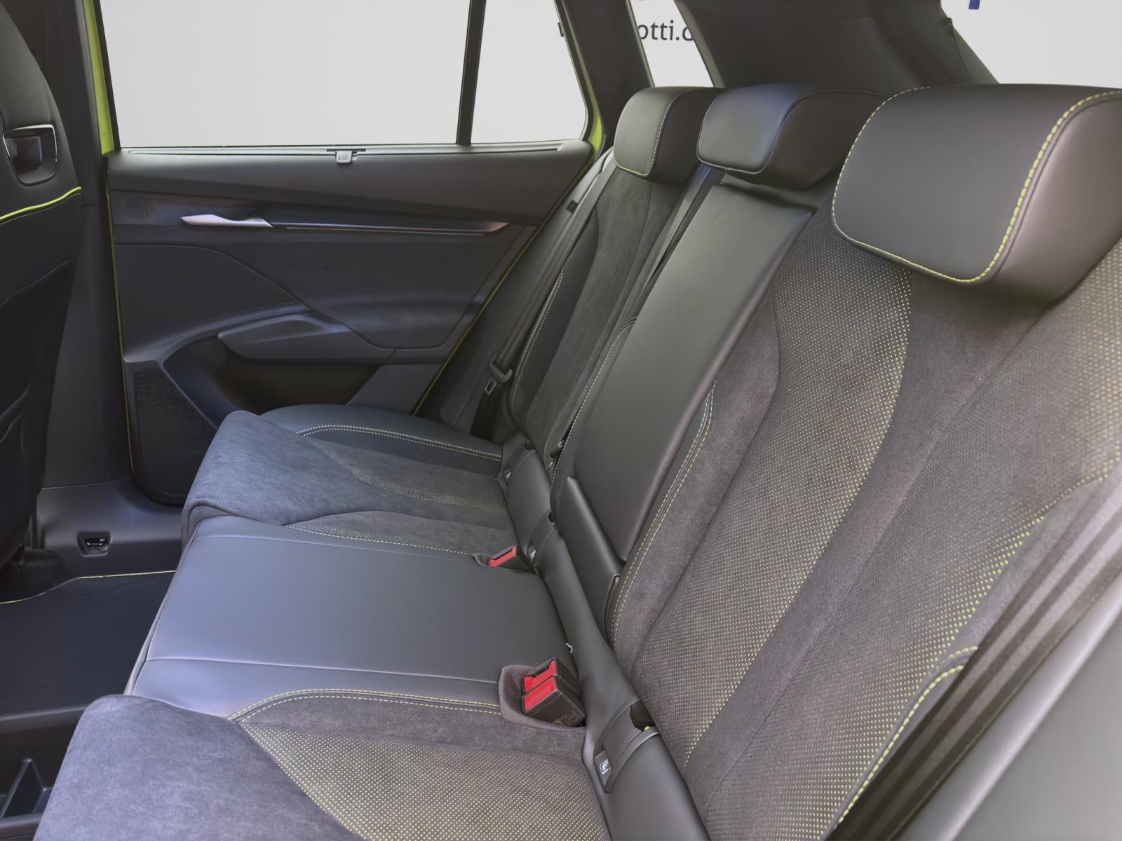 Bild 14: Skoda Elroq RS 4X4 MAXX AHK WÄRMEP 360° 20 HEAD-UP