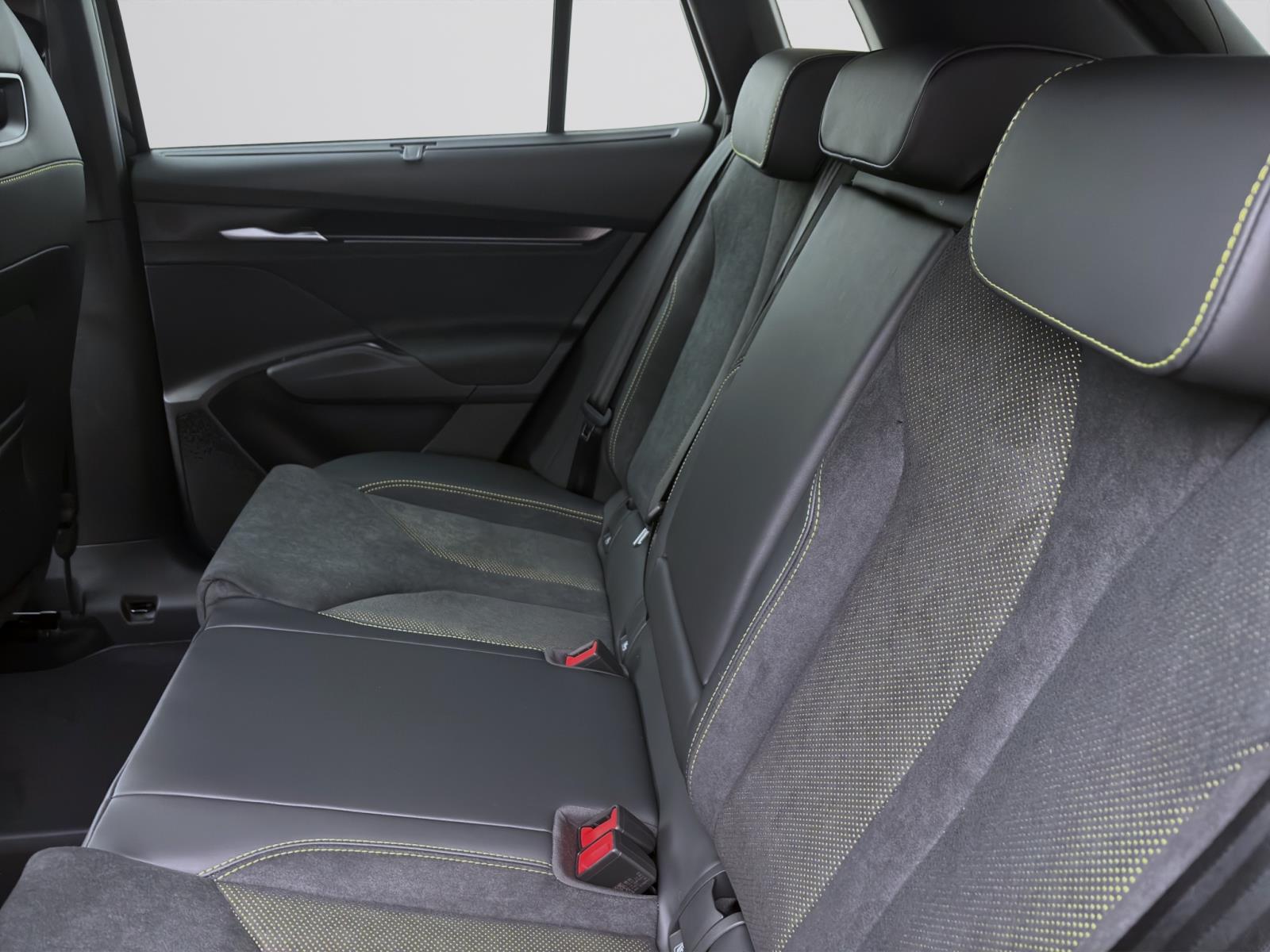 Bild 14: Skoda Elroq RS 4X4 MAXX 21 WÄRMEP. WINTER-P. pACC 360°