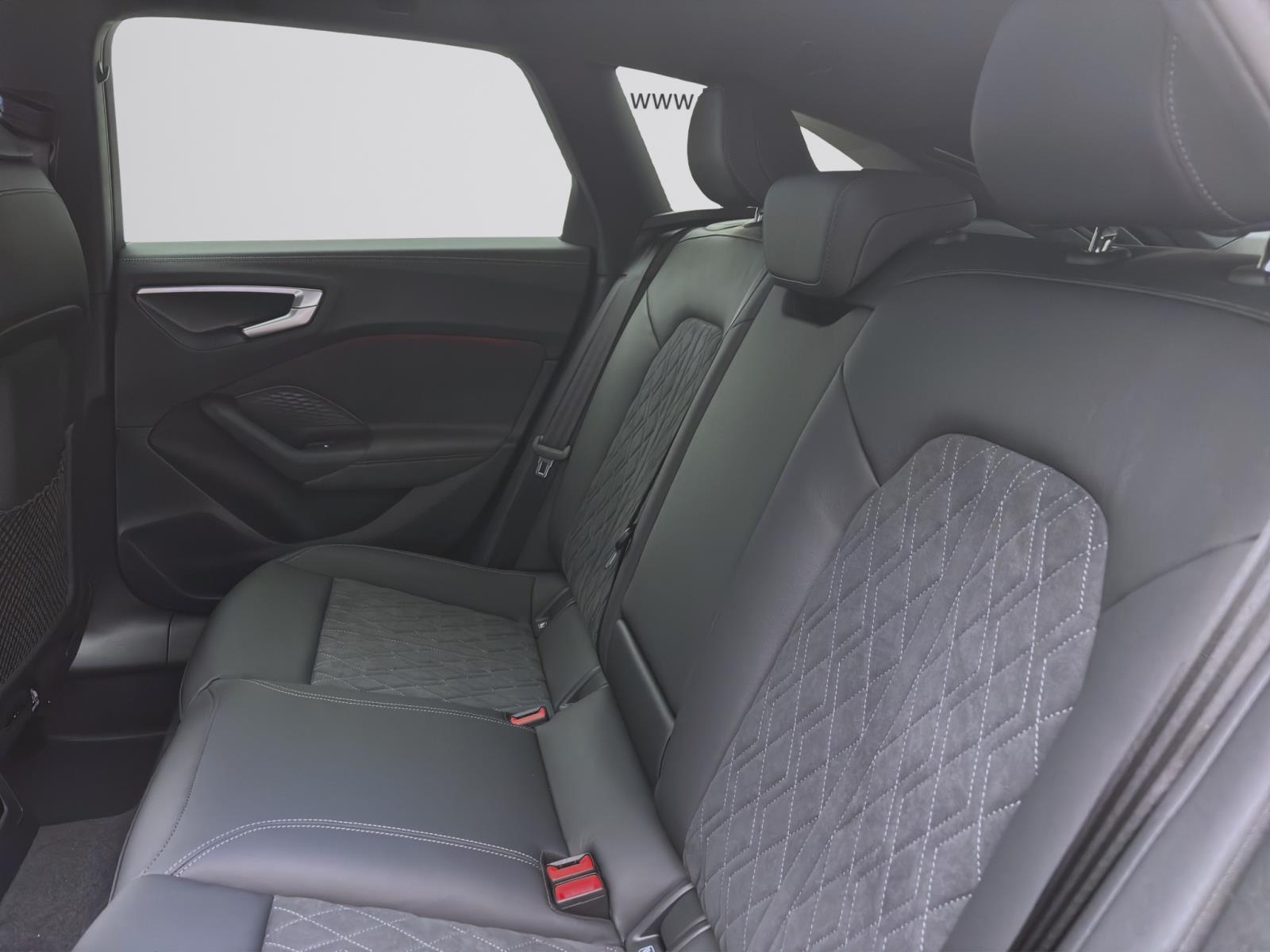 Bild 13: Audi A5 Avant TDI 150 kW S tronic LM19 AHK NAVI+