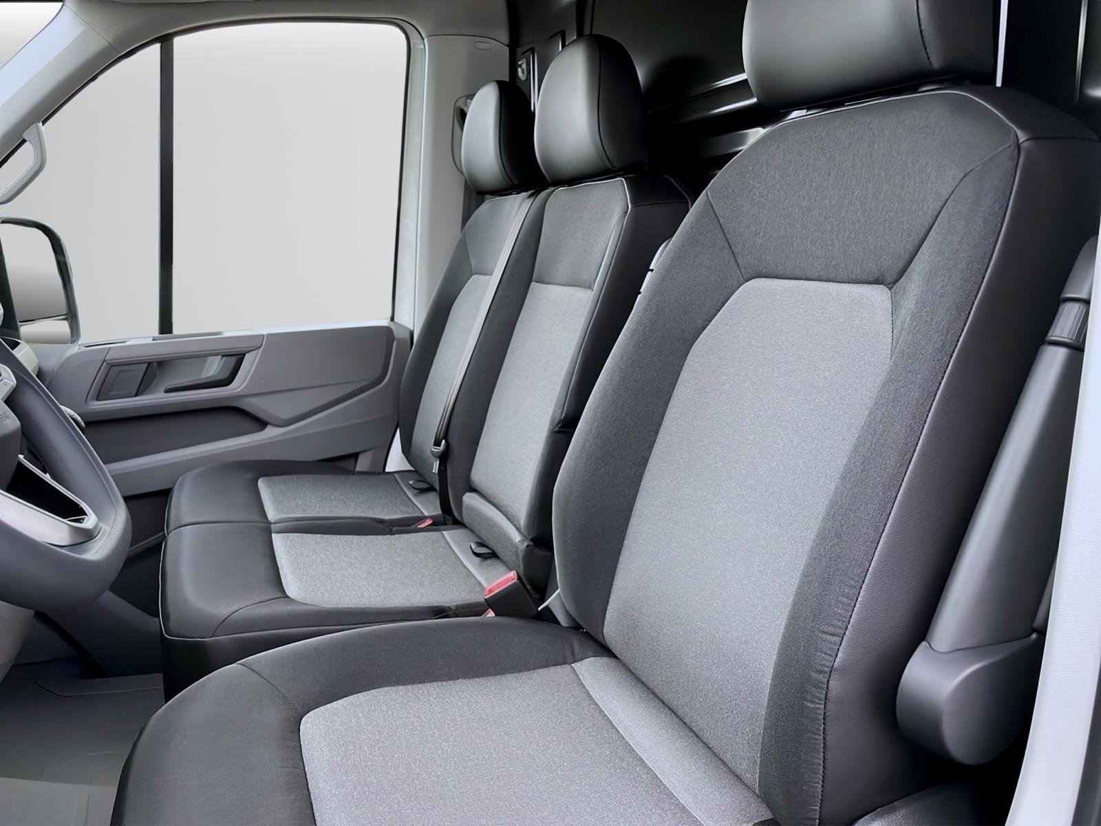 Bild 8: Volkswagen Crafter 35 Kasten Mittel HD 2,0 TDI Sofort Verfügbar