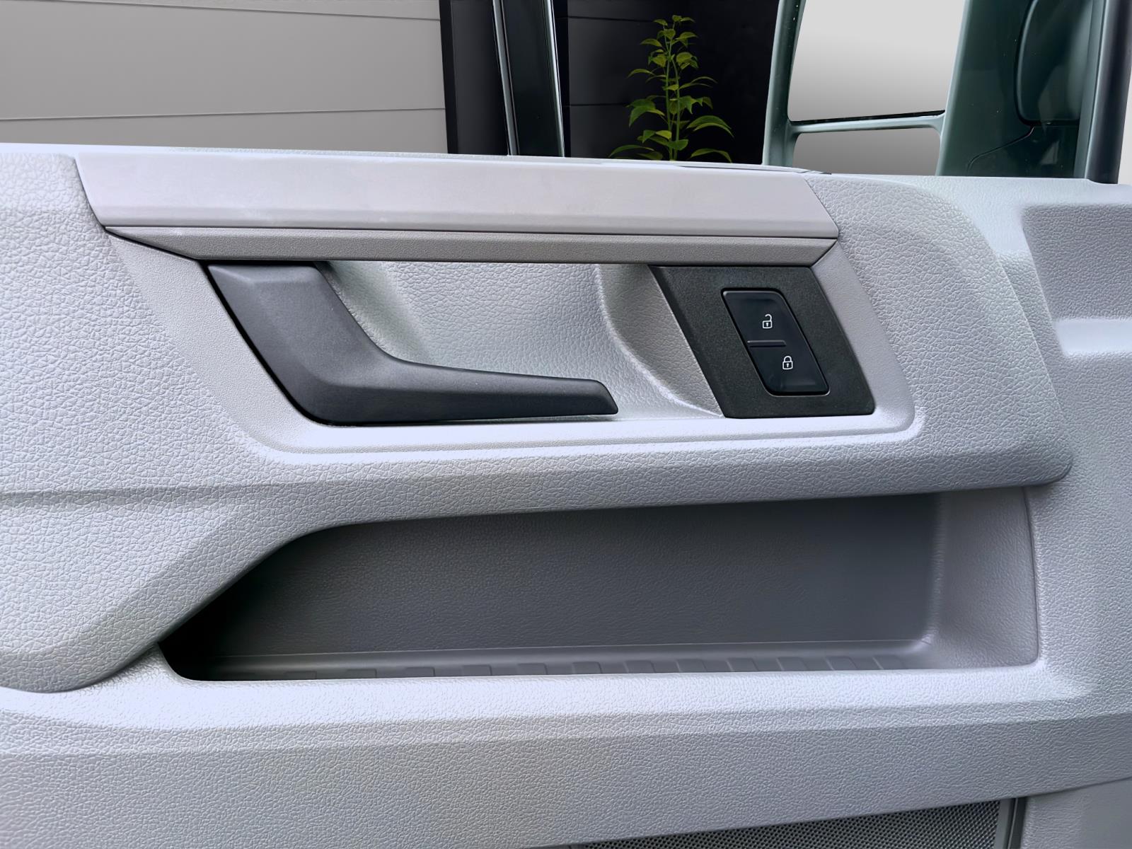 Bild 9: Volkswagen Crafter 35 Kasten Mittel HD 2,0 TDI Sofort Verfügbar