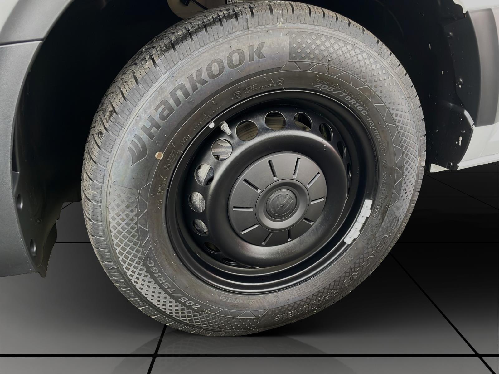 Bild 7: Volkswagen Crafter 35 Kasten Mittel HD 2,0 TDI Sofort Verfügbar