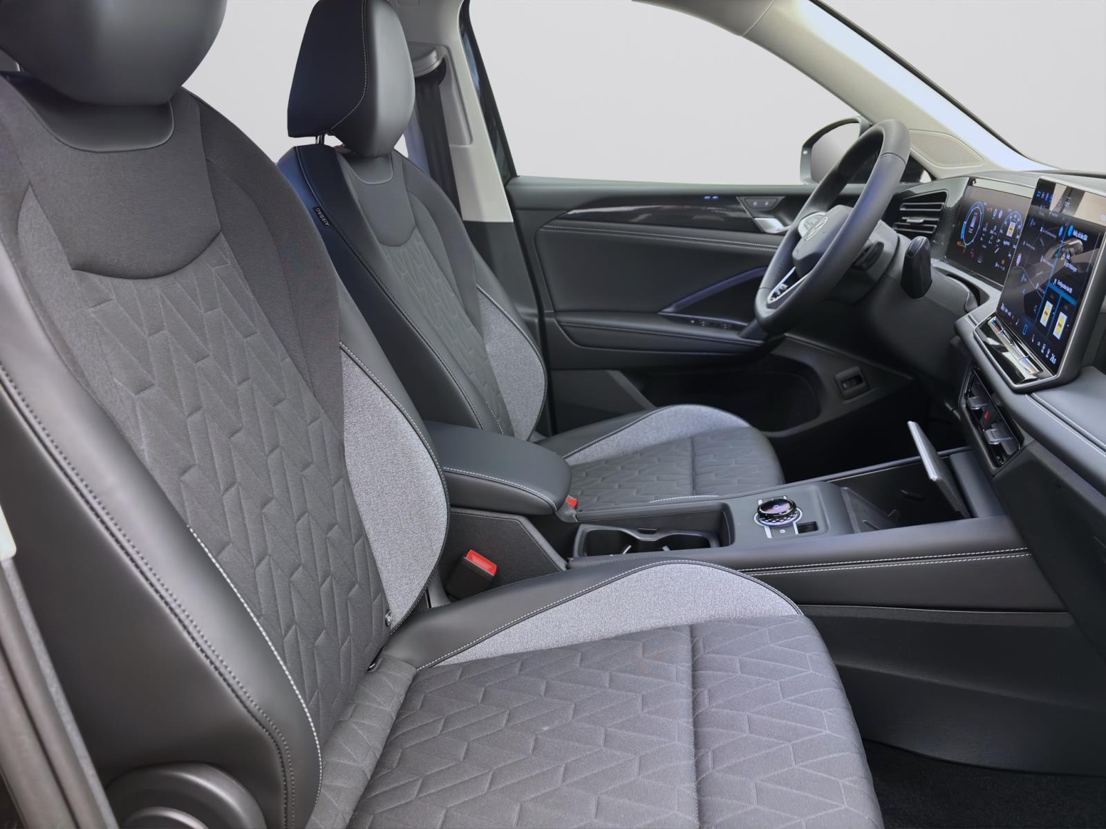 Bild 14: Volkswagen Tiguan 2.0 TDI DSG ENERGY NAVI SHZG eKLAPPE KLIMA