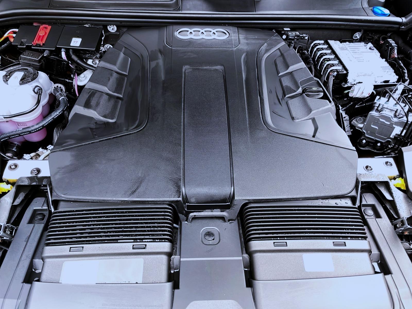 Bild 18: Audi Q8 SUV TDI quattro S line business 210 kW tiptronic