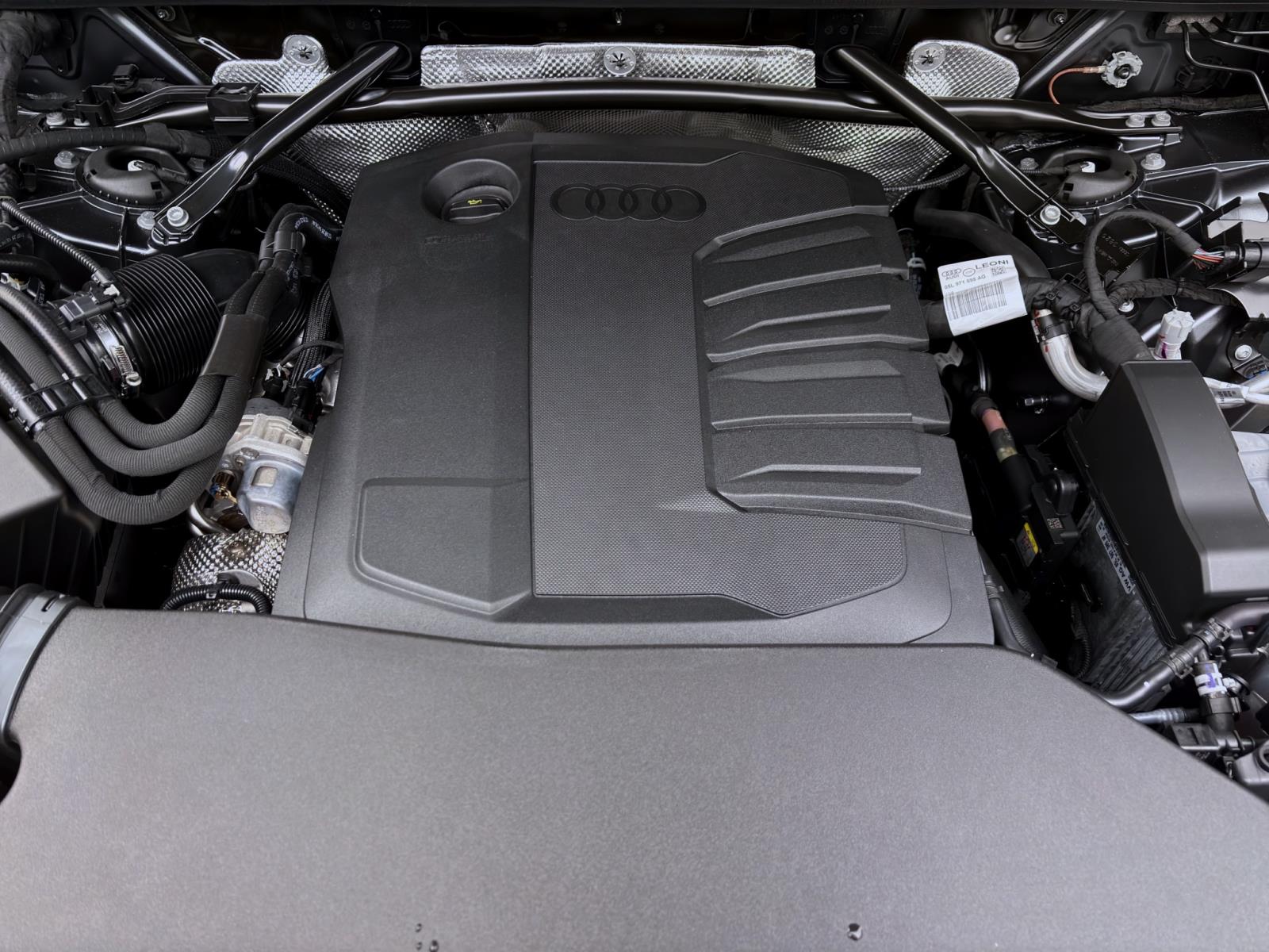 Bild 19: Audi Q5 SUV TDI Q 150 kW S tronic LED+ NAVI LM20 AHK