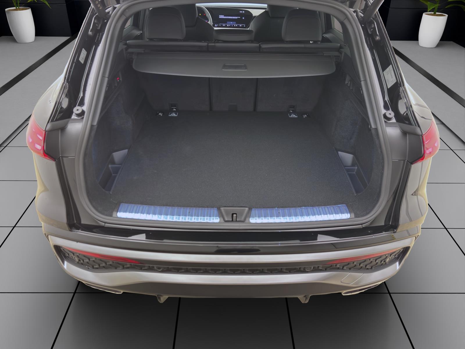 Bild 3: Audi Q5 SUV e-hybrid Q S LINE NAVI eKLAPPE AHK PANO