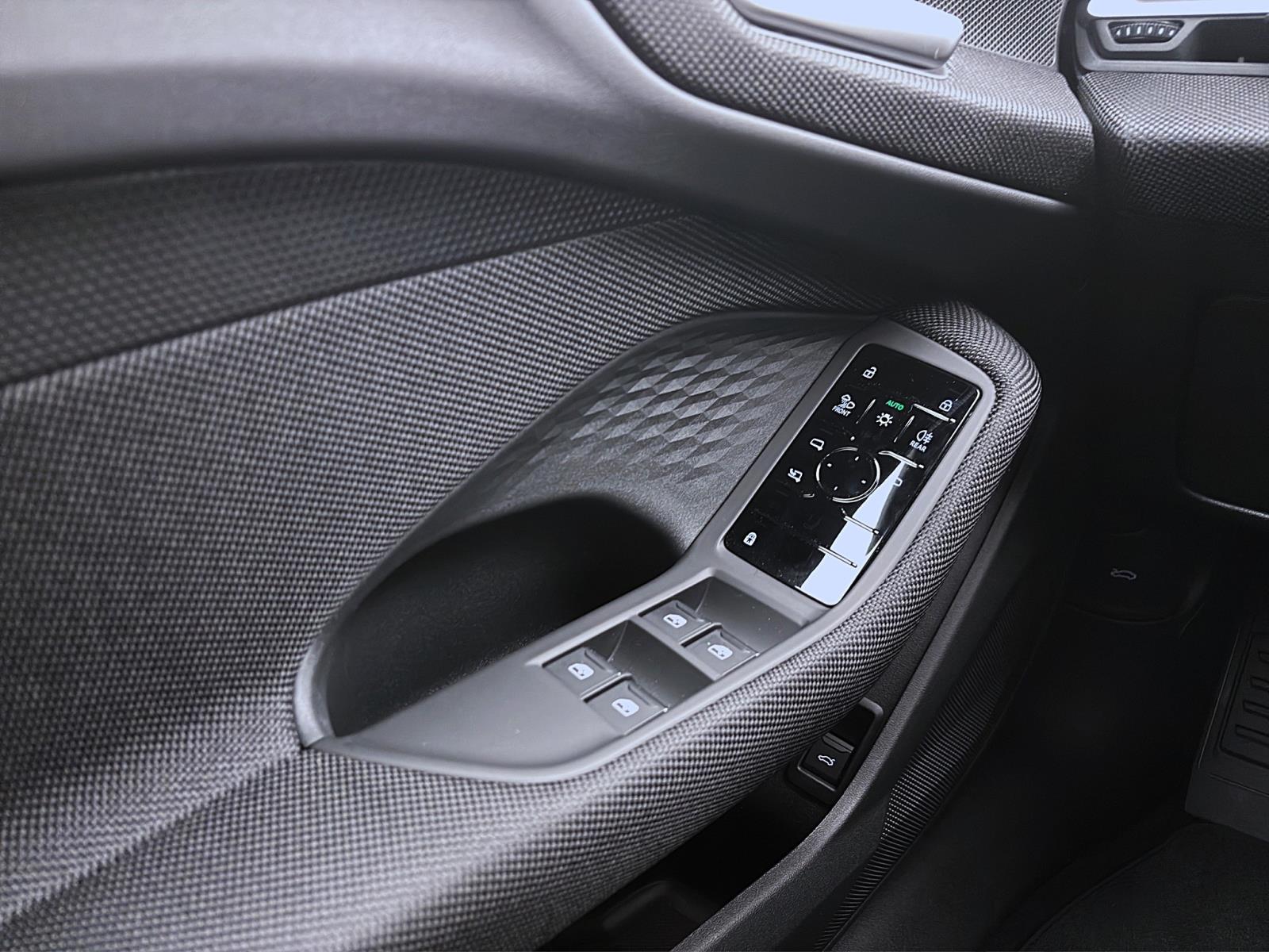 Bild 9: Audi A5 Avant TDI 150 kW S tronic AHK NAVI LED PDC