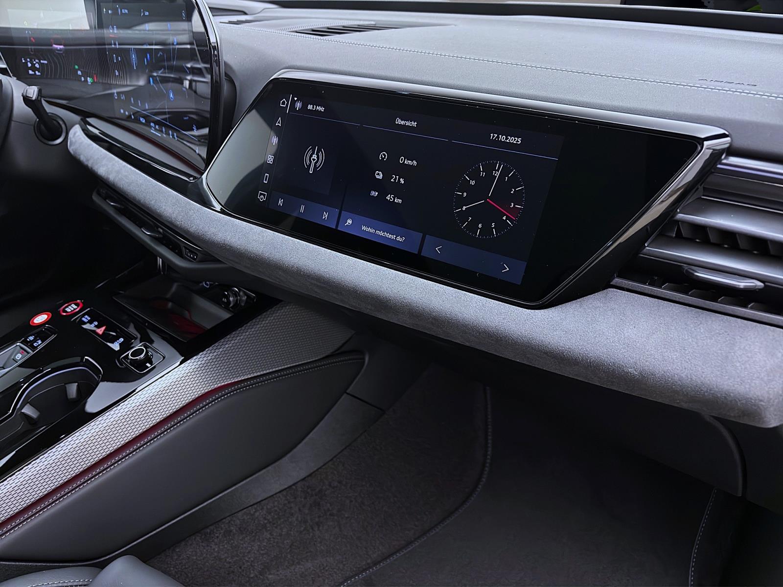 Bild 11: Audi A5 Avant e-hybrid 270 kW quattro edition one S tronic