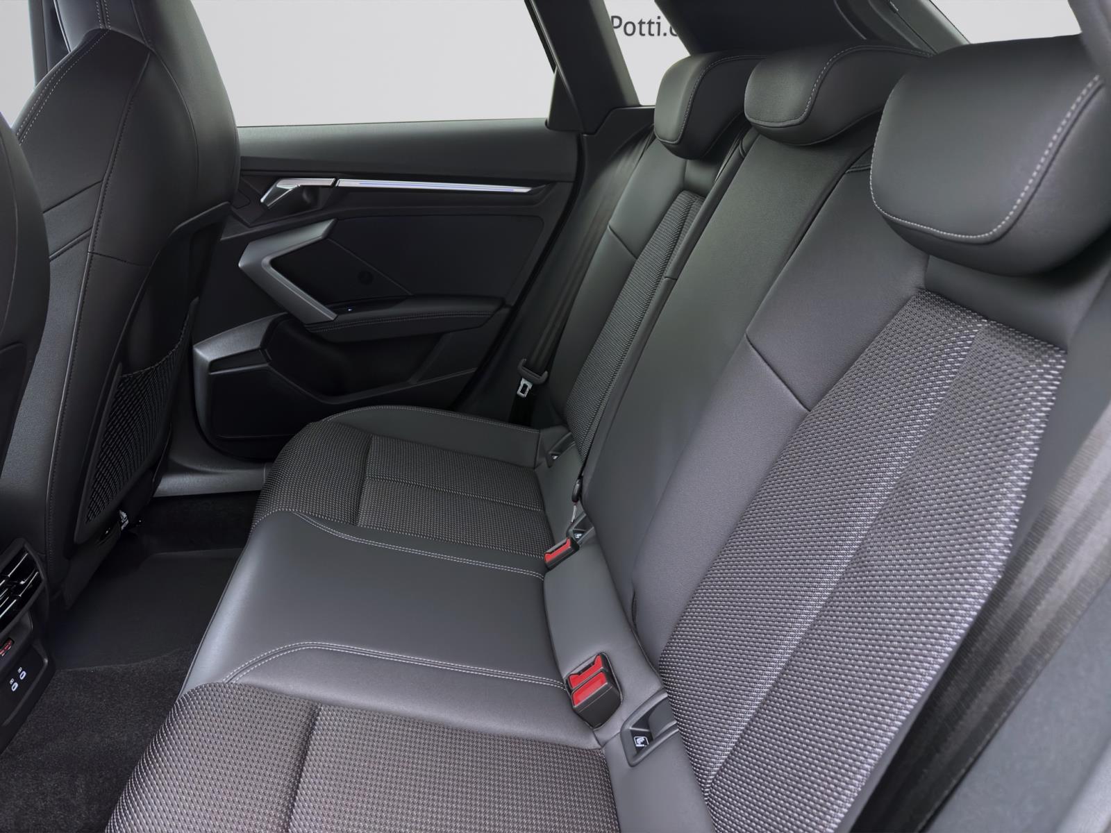 Bild 13: Audi A3 Sportback TFSI S LINE WR NAVI LED LM18