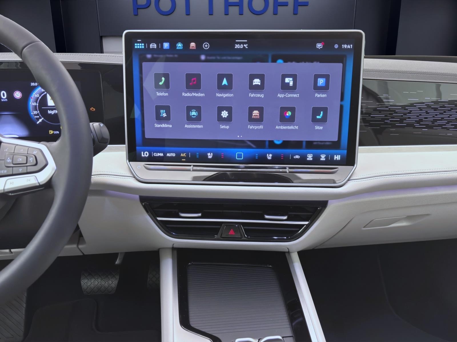 Bild 12: Volkswagen Passat 2.0 TDI DSG ELEGANCE NAVI AHK STDHZG
