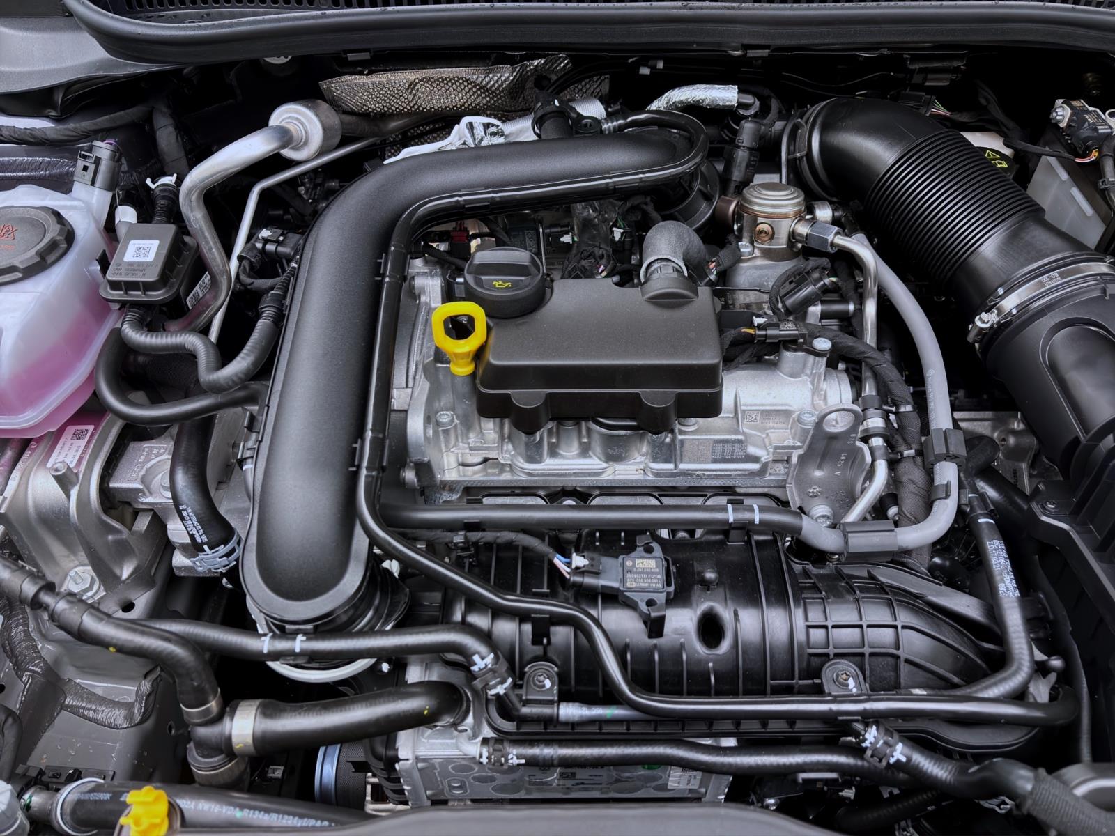 Bild 16: Volkswagen Taigo 1.0 TSI DSG ENERGY PDC KAMERA SHZG LM16