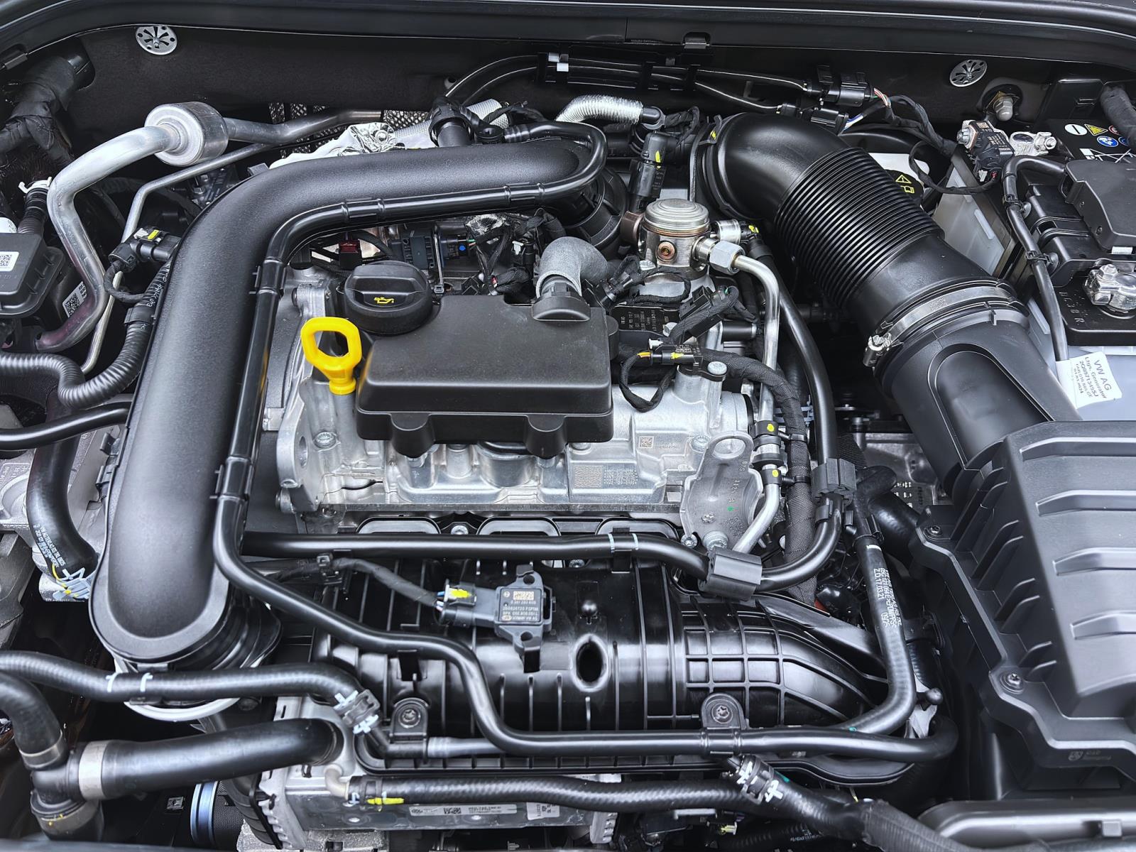 Bild 16: Skoda Kamiq MONTE CARLO AHK 18 NAV ASSISTENZ+ KOMFORT+ WINTER+