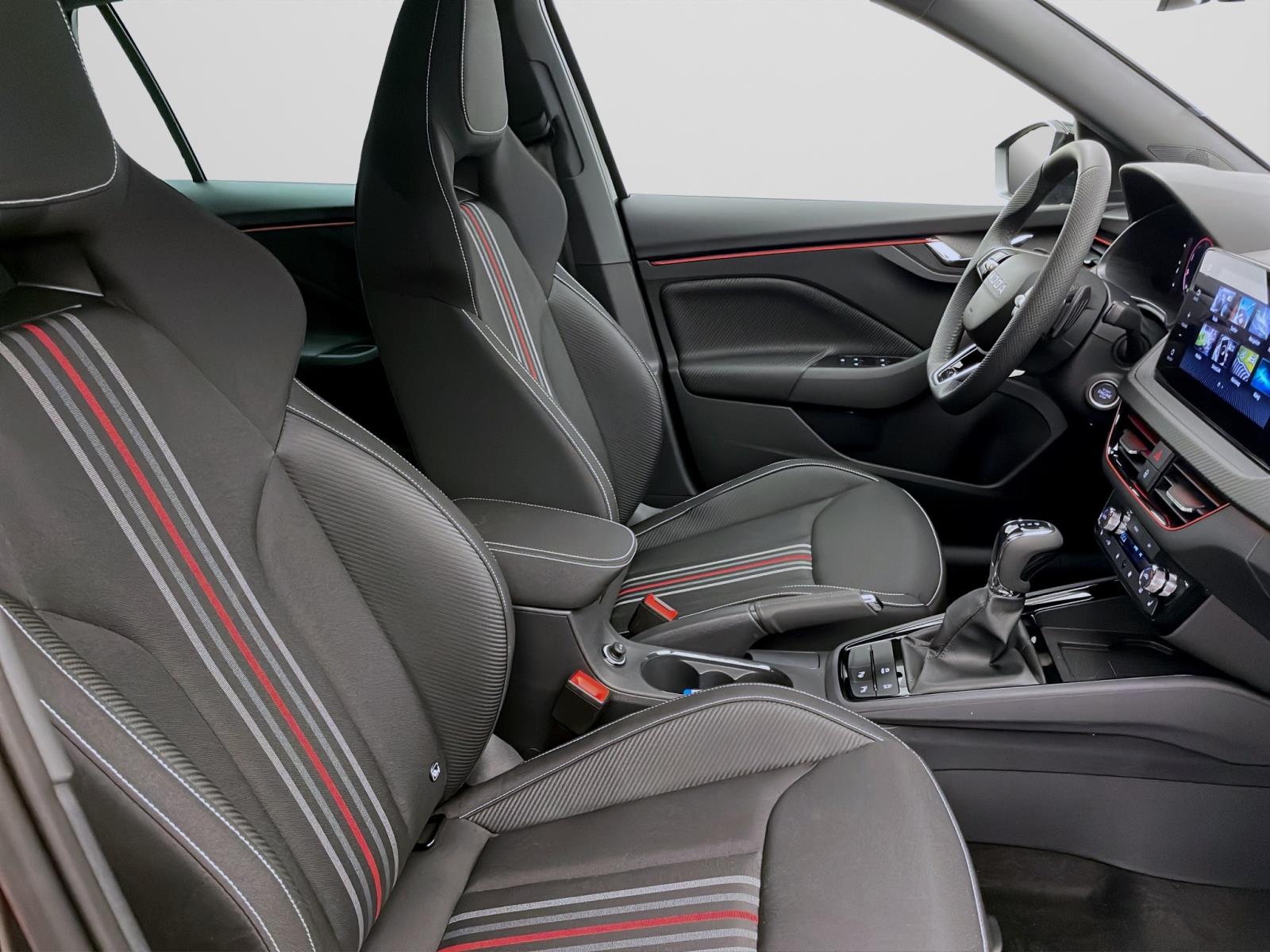 Bild 14: Skoda Kamiq MONTE CARLO AHK 18 NAV ASSISTENZ+ KOMFORT+ WINTER+