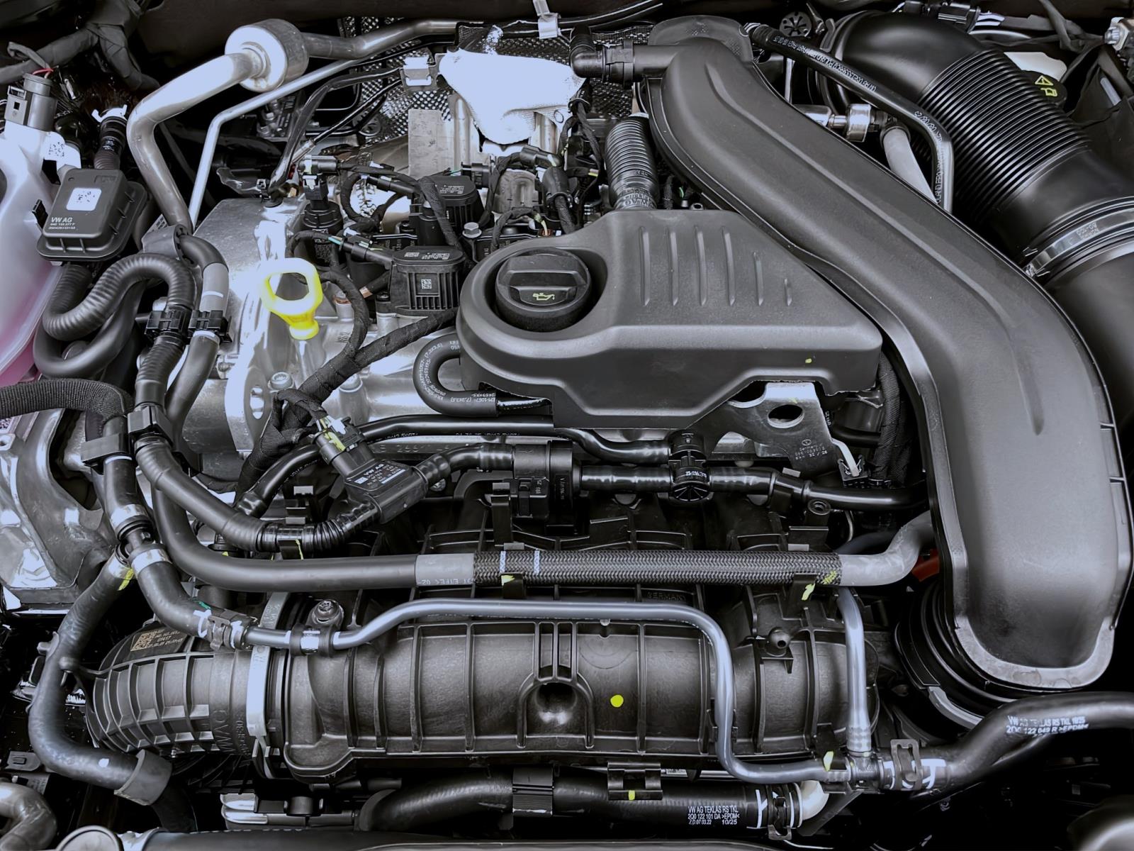 Bild 16: Skoda Kamiq MONTE CARLO AHK 18 NAV ASSISTENZ+ KOMFORT+ WINTER+