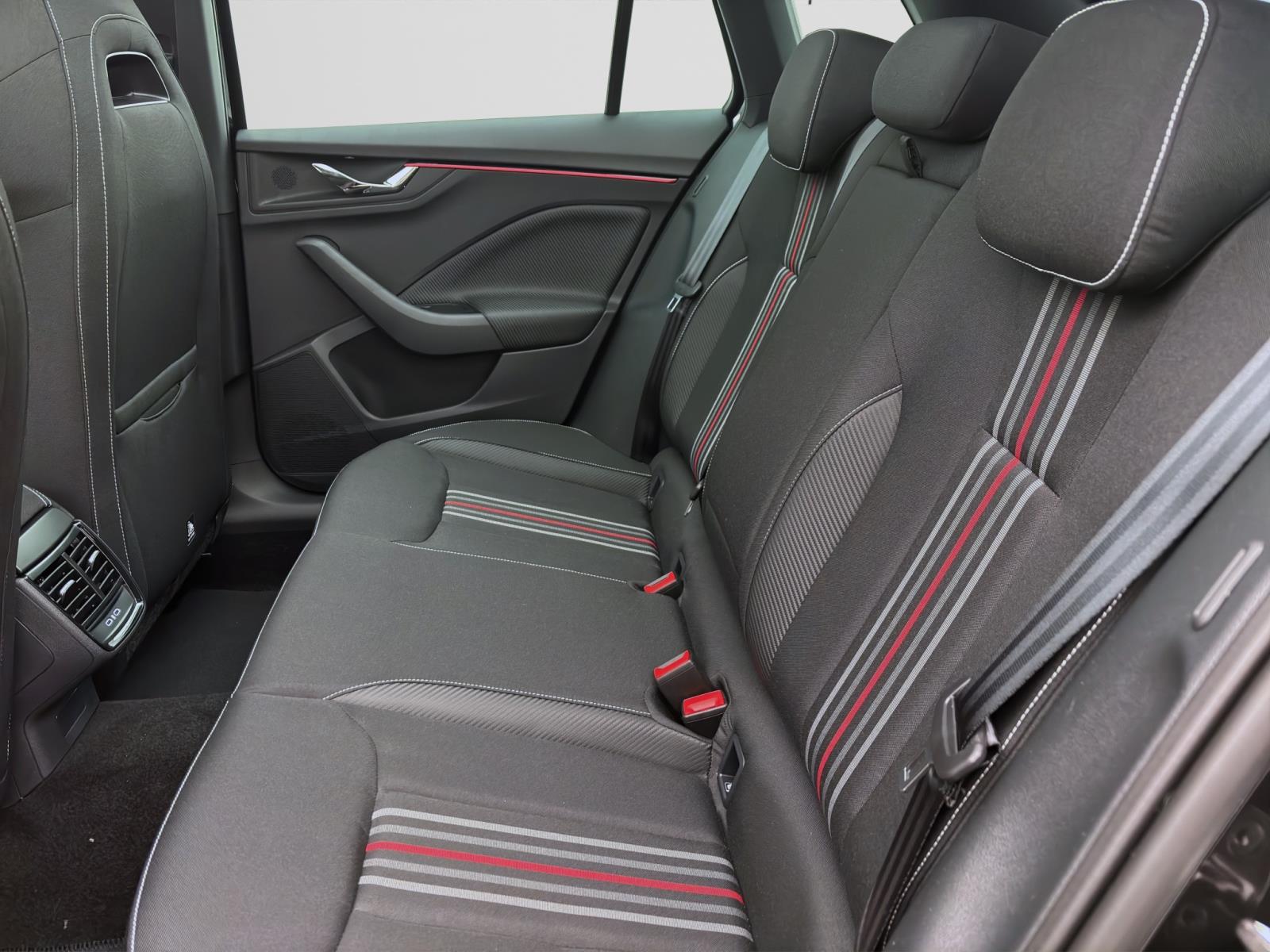 Bild 13: Skoda Kamiq MONTE CARLO DSG AHK 18 NAV ASSISTENZ+ WINTER+ KOMFORT+