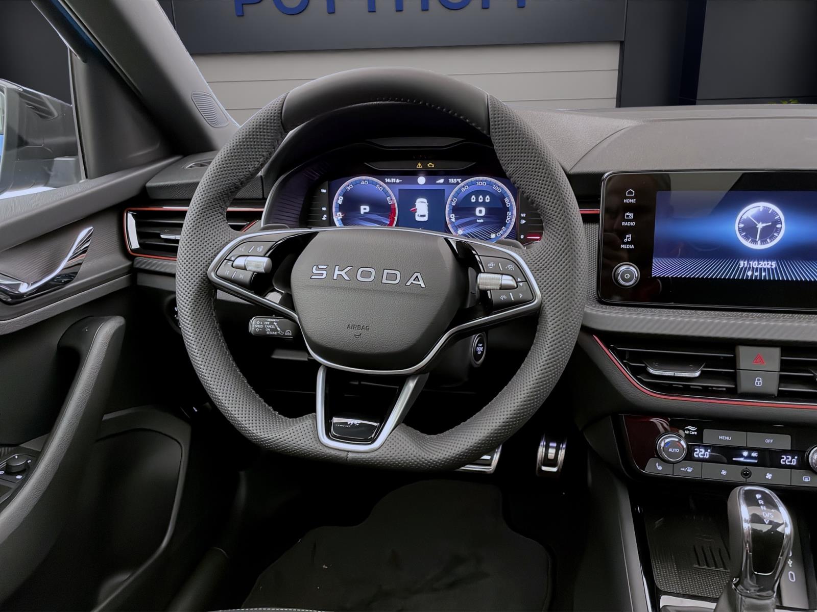 Bild 10: Skoda Kamiq MONTE CARLO DSG AHK ASSISTENZ+ KOMFORT+ WINTER+