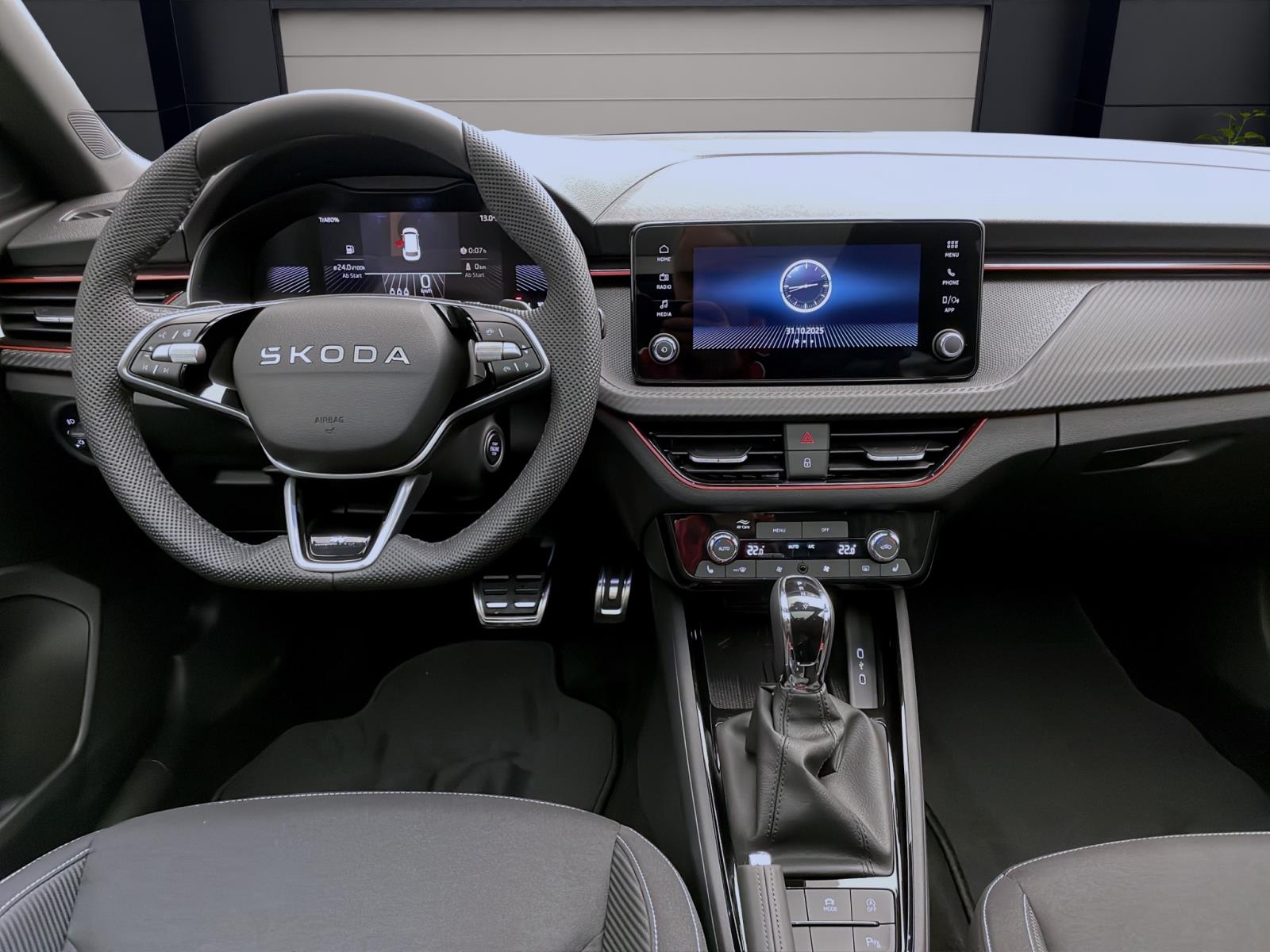 Bild 11: Skoda Kamiq MONTE CARLO DSG WINTER+ PANO KAM SMARTLINK