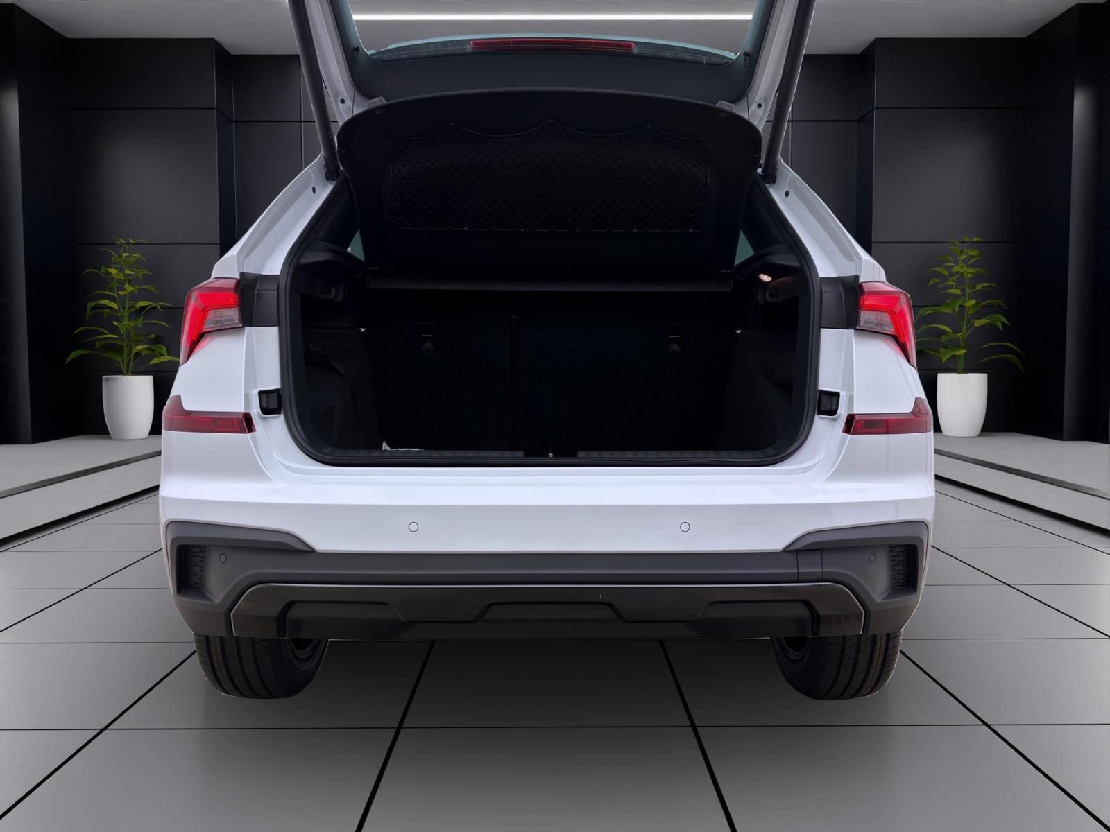 Bild 3: Skoda Kamiq MONTE CARLO DSG PANO KAM ASSISTENZ+ KOMFORT+ WINTER+