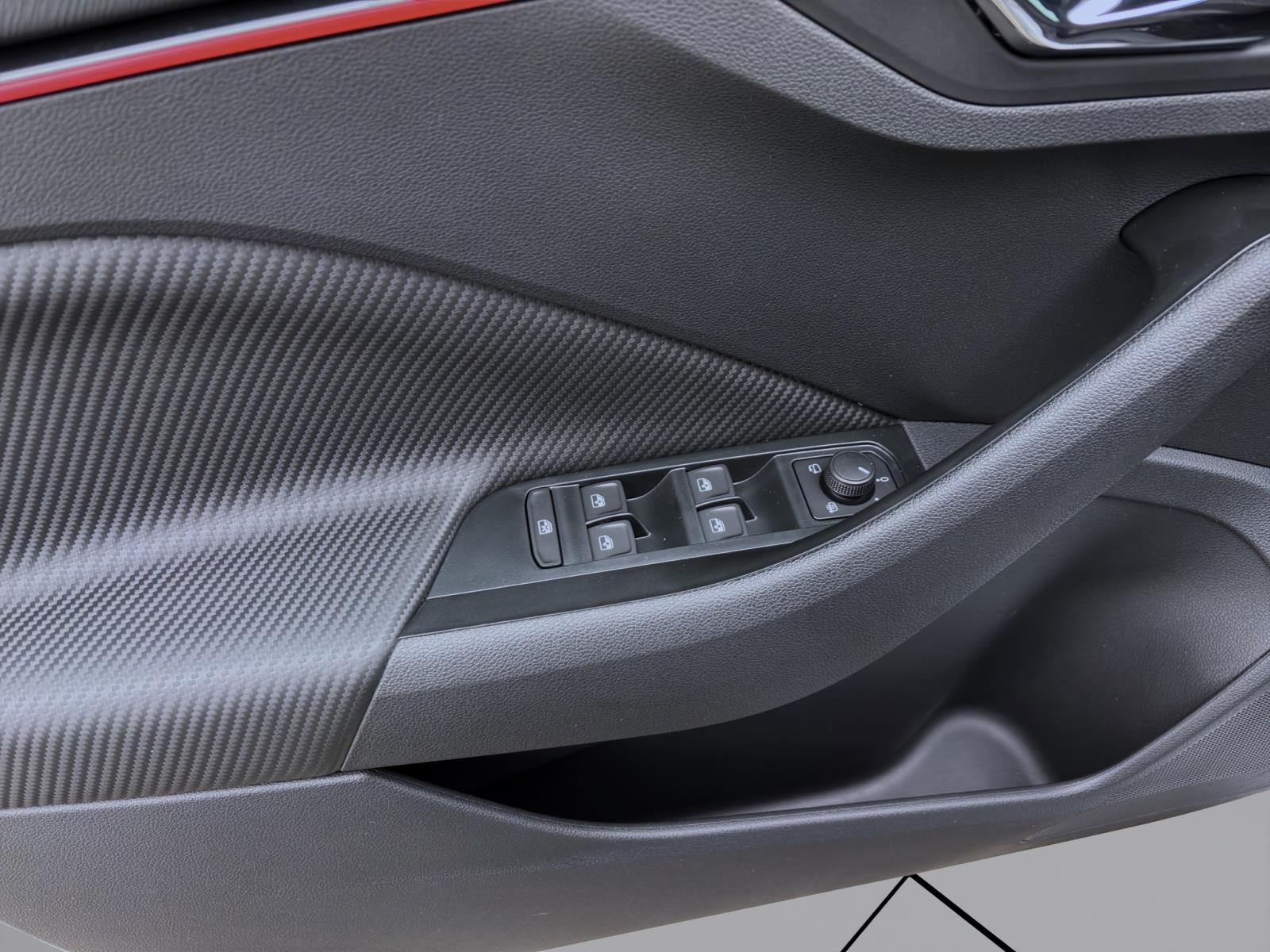 Bild 9: Skoda Kamiq MONTE CARLO DSG PANO KAM ASSISTENZ+ KOMFORT+ WINTER+