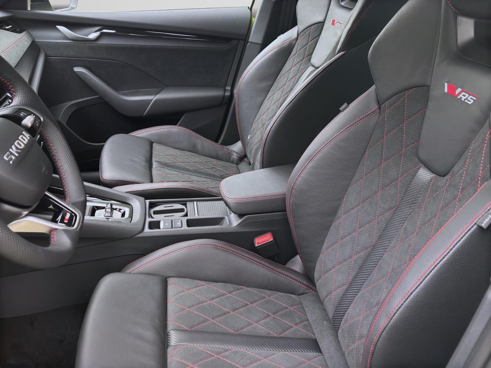 Bild 8: Skoda Octavia COMBI RS NAV+ ASSISTENZ+ pACC KAM HEAD-UP WINTER