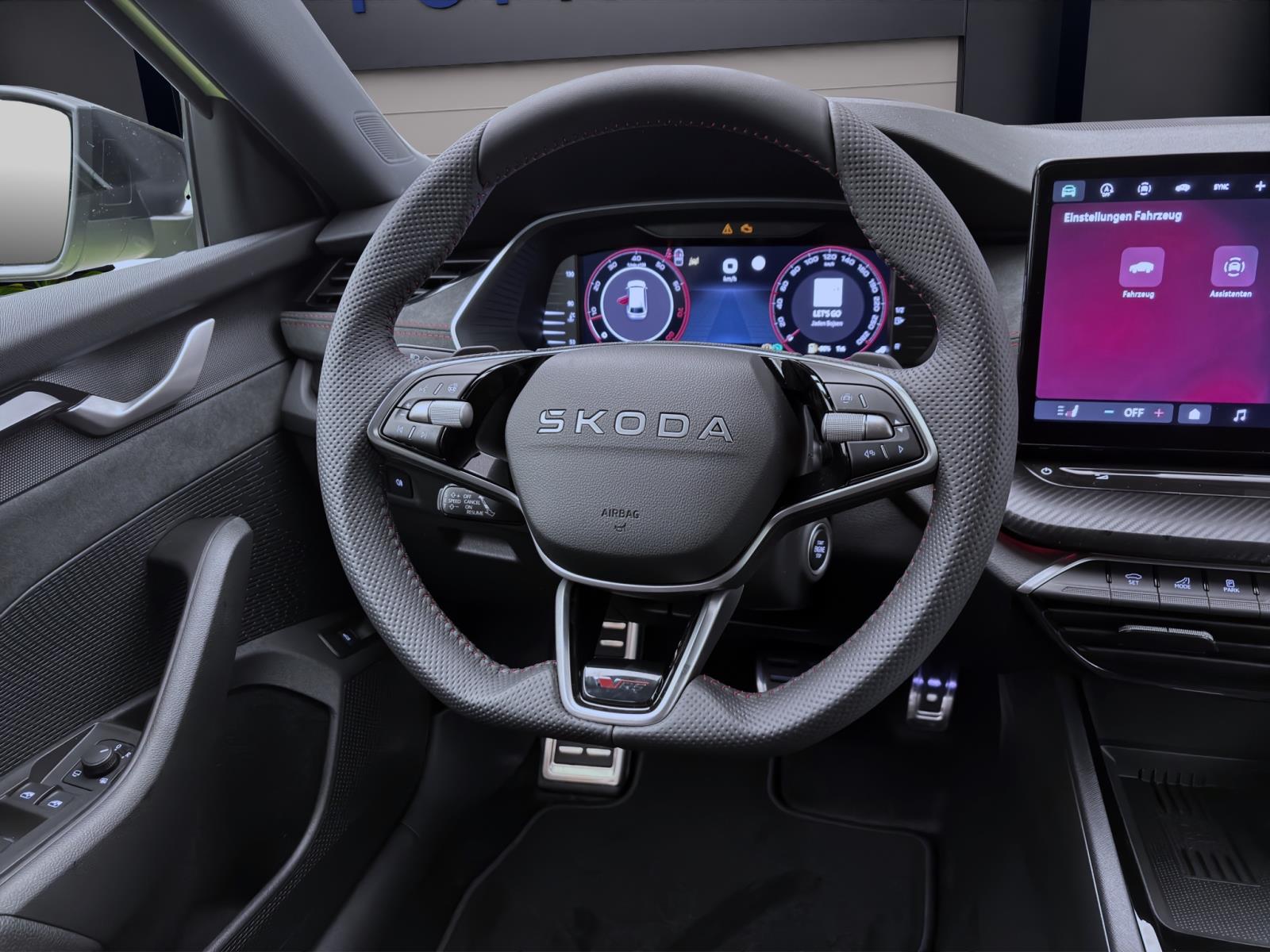 Bild 10: Skoda Octavia COMBI RS NAV+ ASSISTENZ+ pACC KAM HEAD-UP WINTER